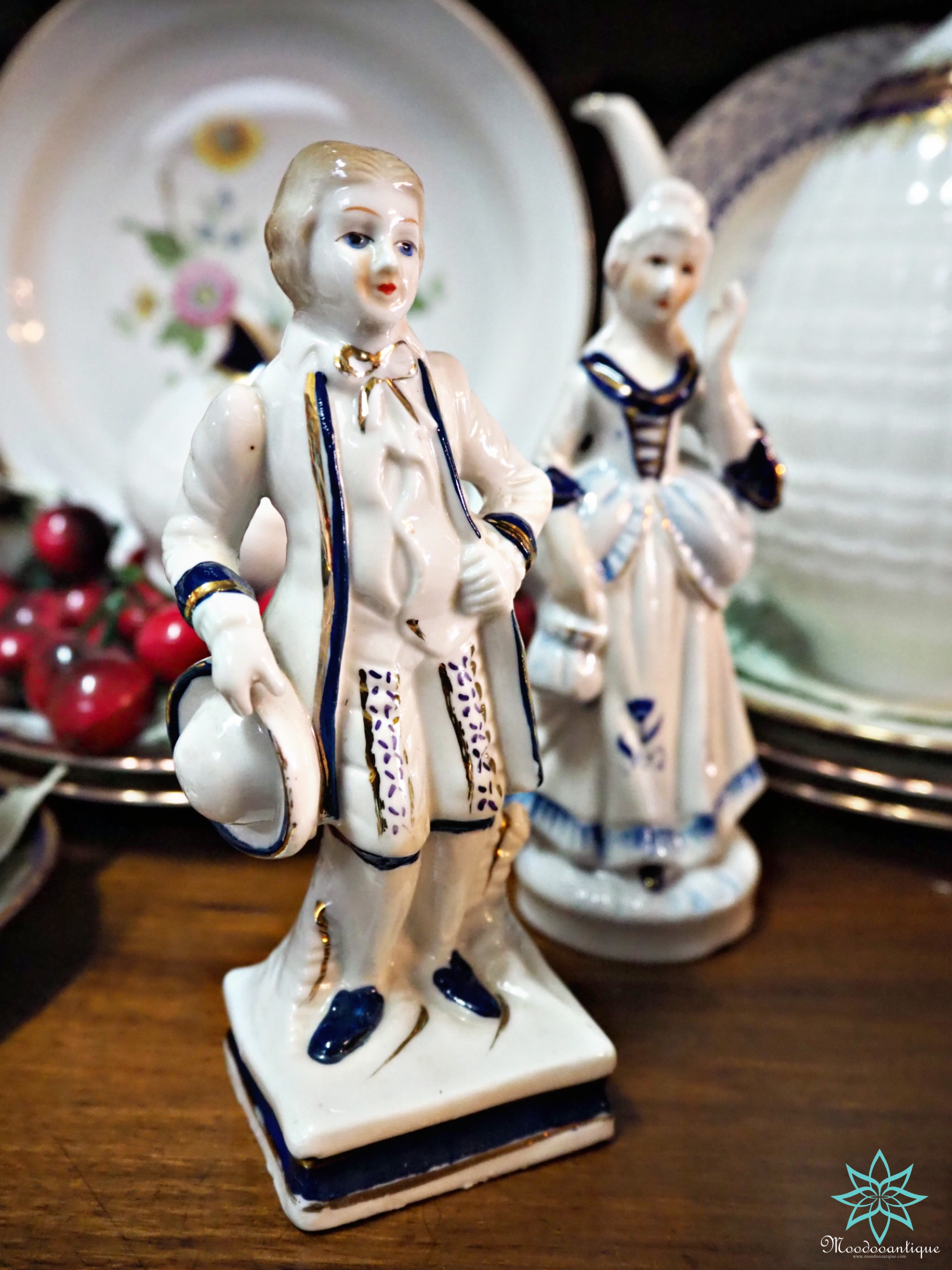 ตุ๊กตาพอร์ซเลนวินเทจ