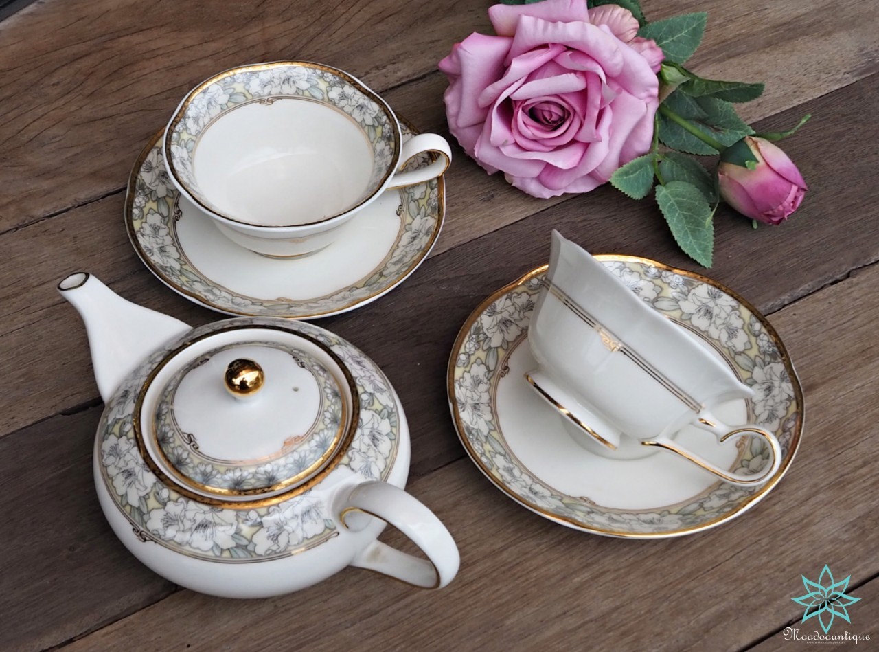 ชุดชากาแฟ Alphonse Mucha