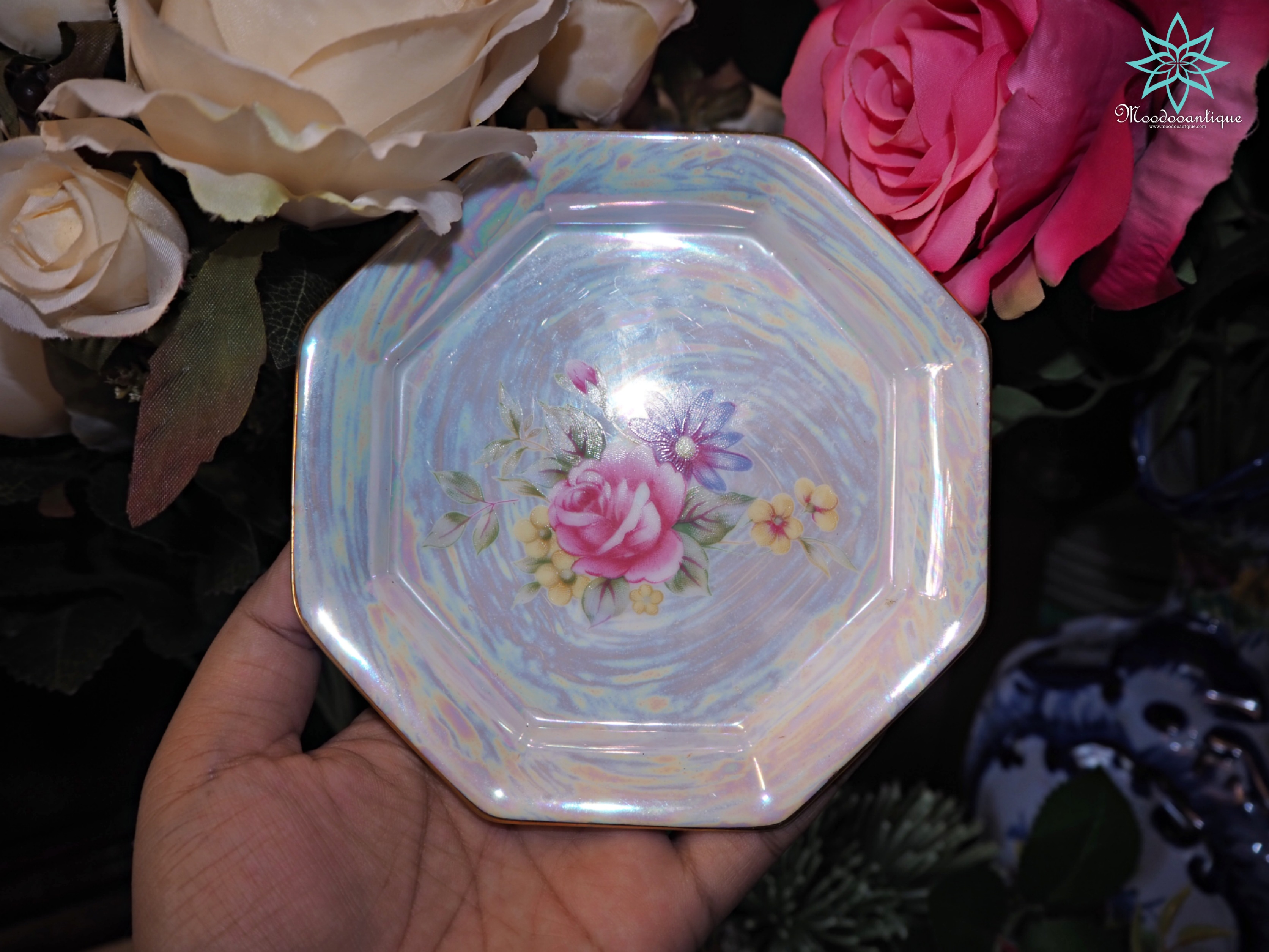 จานขนม 8 เหลี่ยม Branded MARUMITSU CHINA IN JAPAN