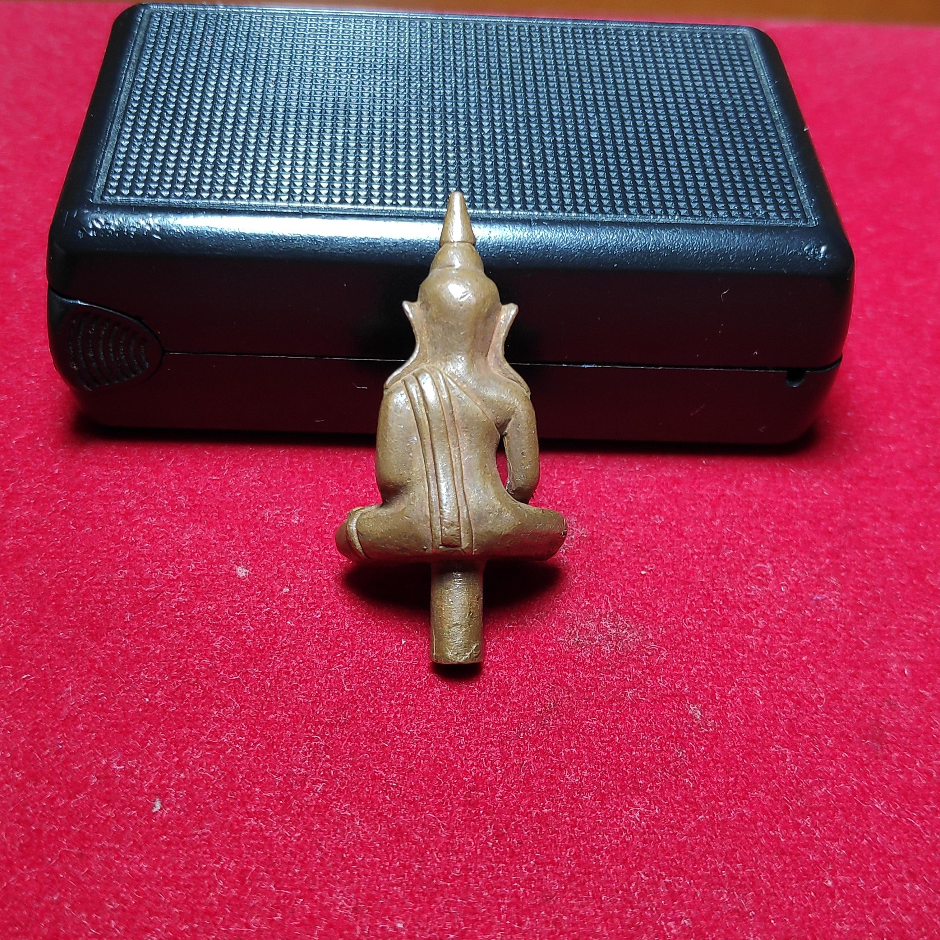 พระยอดธงหูบายศรีก้นตอกโค๊ตสมอเรือ