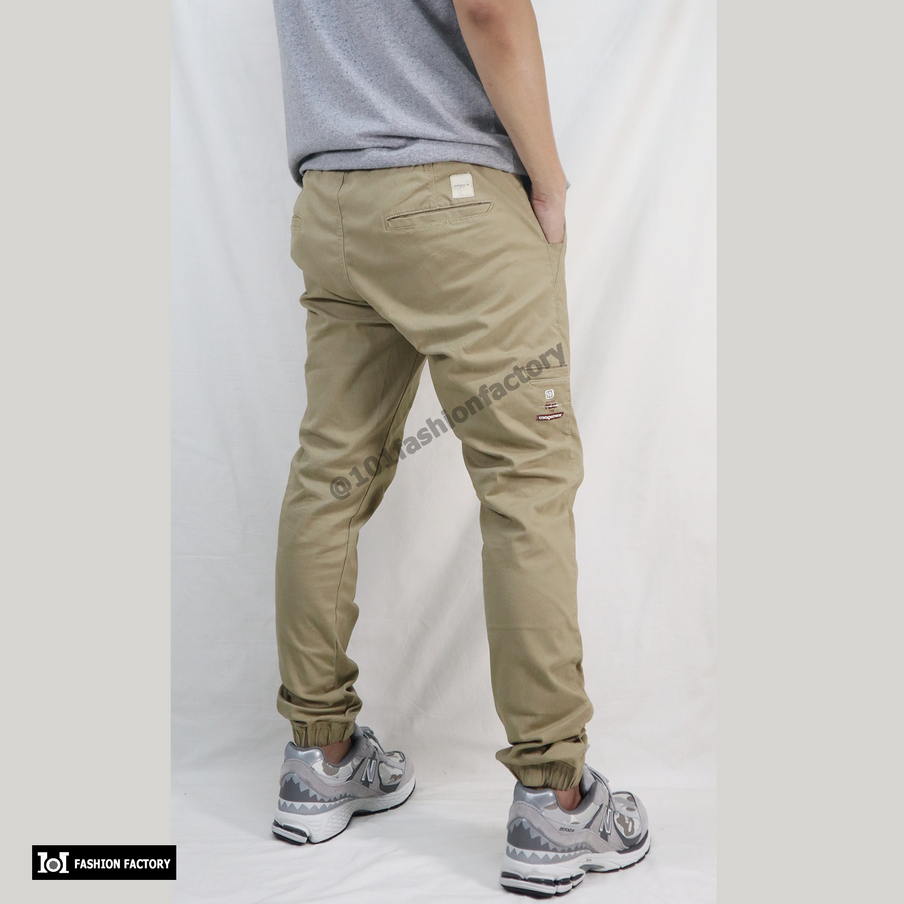 กางเกงขาจั้ม No.650/6 ผ้ายืด กางเกงแฟชั่น เรียบง่าย เข้าทุกชุด สีกากี | US101