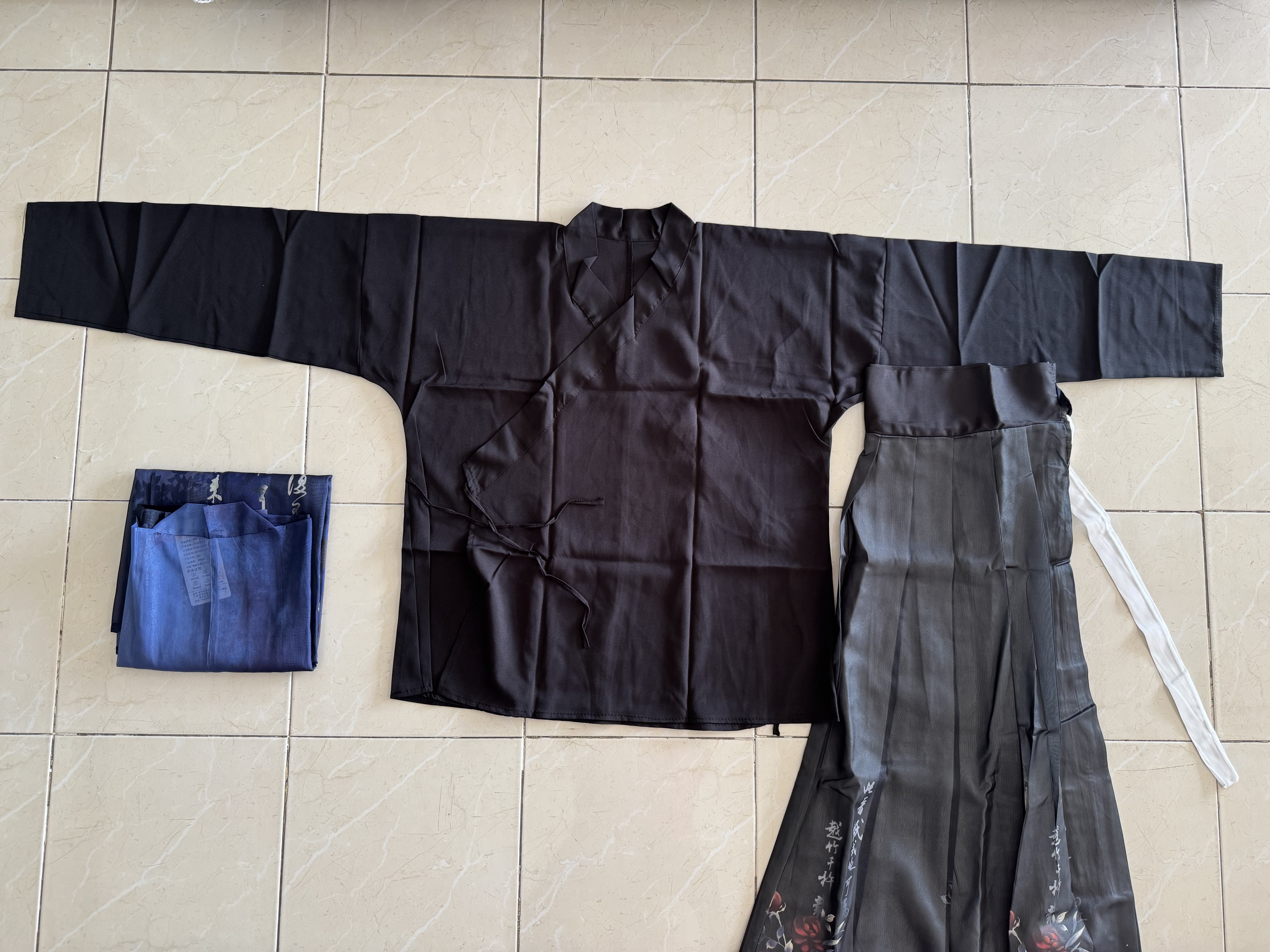 ชุดฮั่นสีน้ำเงิน+ดำ