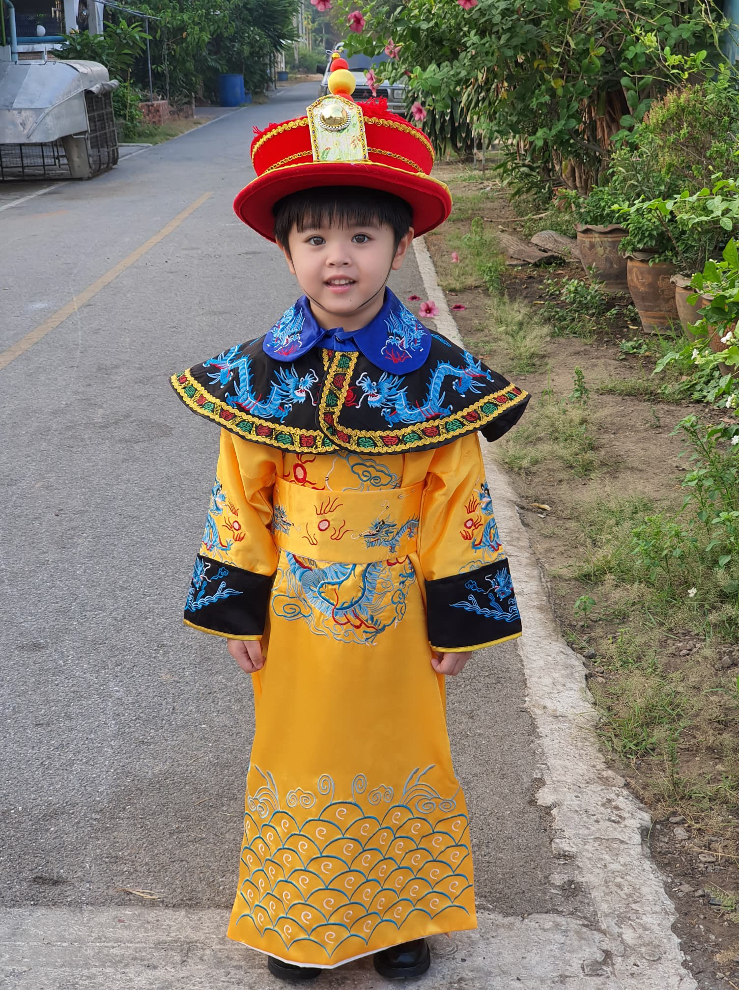 ชุดฮ่องเต้น้อย สีเหลืองลายปัก รหัสX135 สินค้าพร้อมส่ง