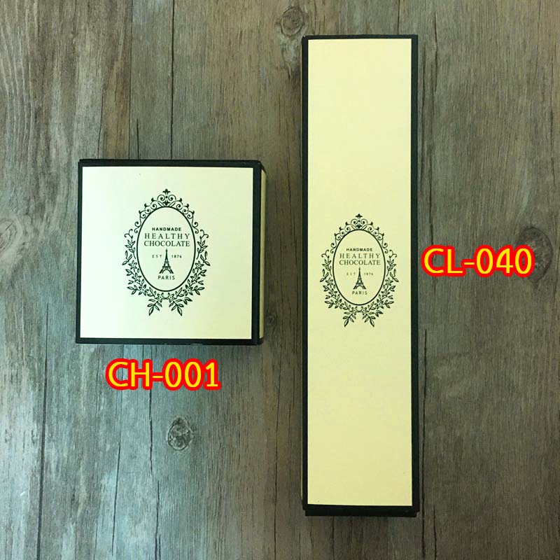 กล่องช็อคโกแลต 4 ช่อง 9x9x3.5 ลายหอไอเฟล กรมท่า เหลืองอ่อน