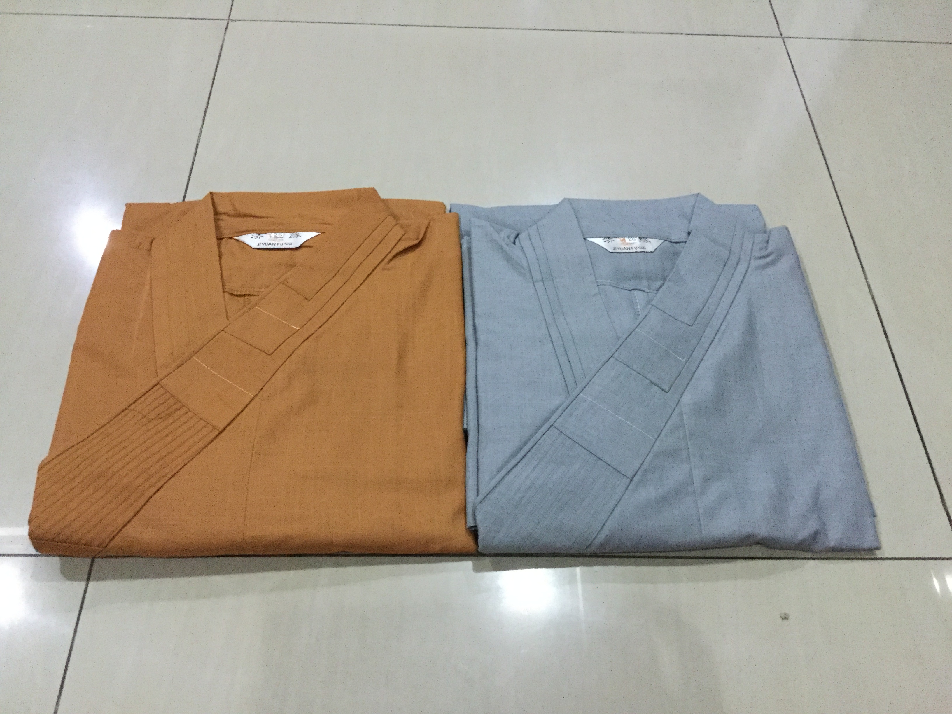 ชุดพระเส้าหลิน สีน้ำตาลผ้าฝ้าย. รหัส S 85 สินค้าพร้อมส่ง