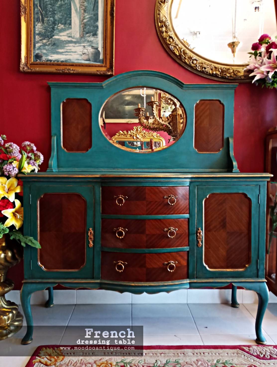 French dressing table