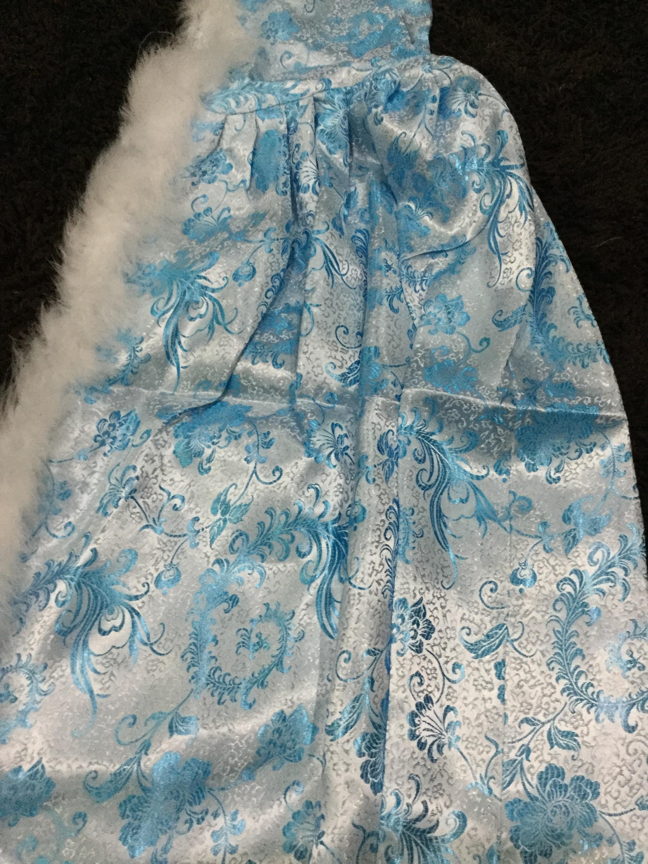 ผ้าคลุมสีฟ้าหิมะ. รหัส WTD 139 สินค้าพร้อมส่ง