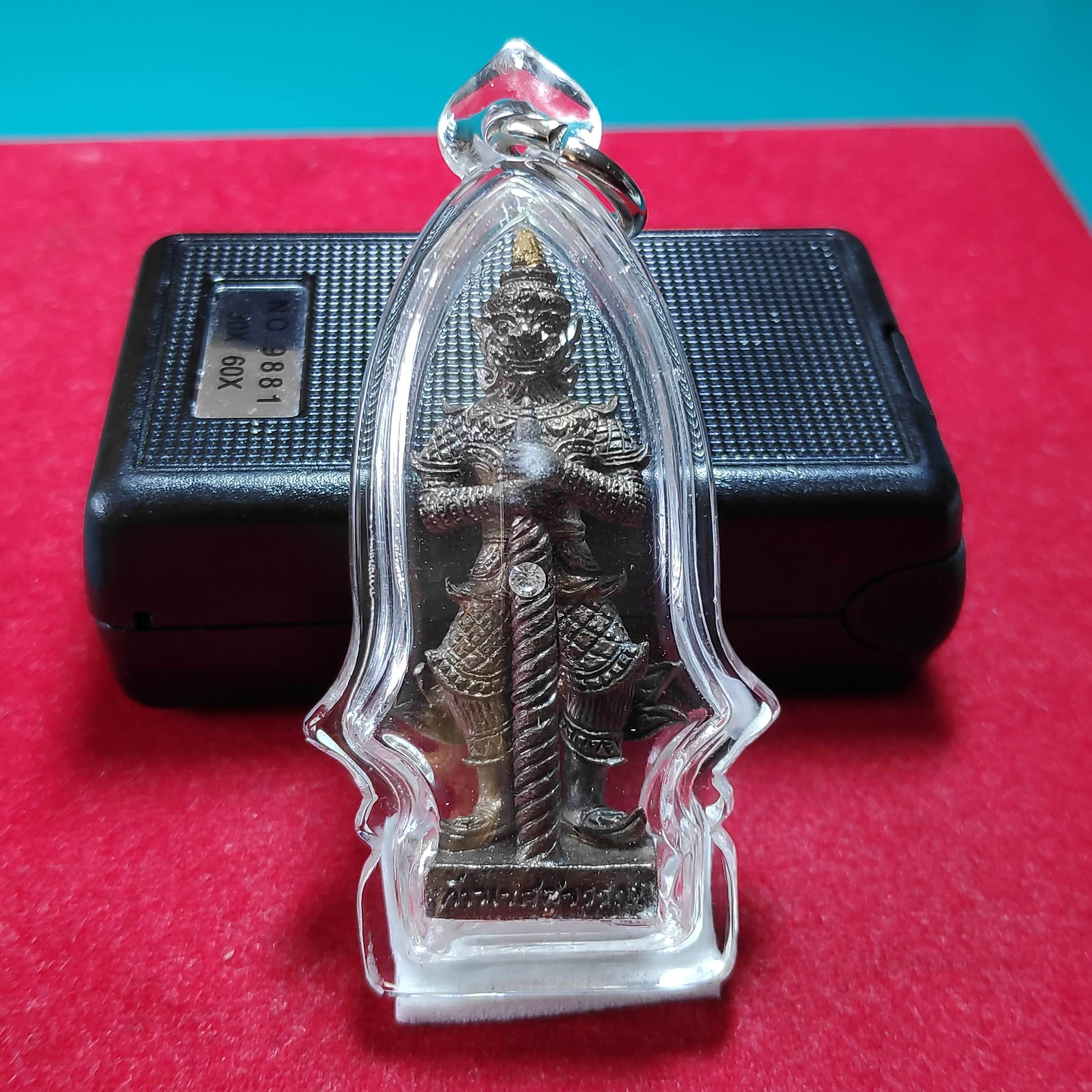 รูปหล่อท้าวเวสสุวรรณ12อธิบดียอดทองกระบองเพชรวัดตาดงปี2558