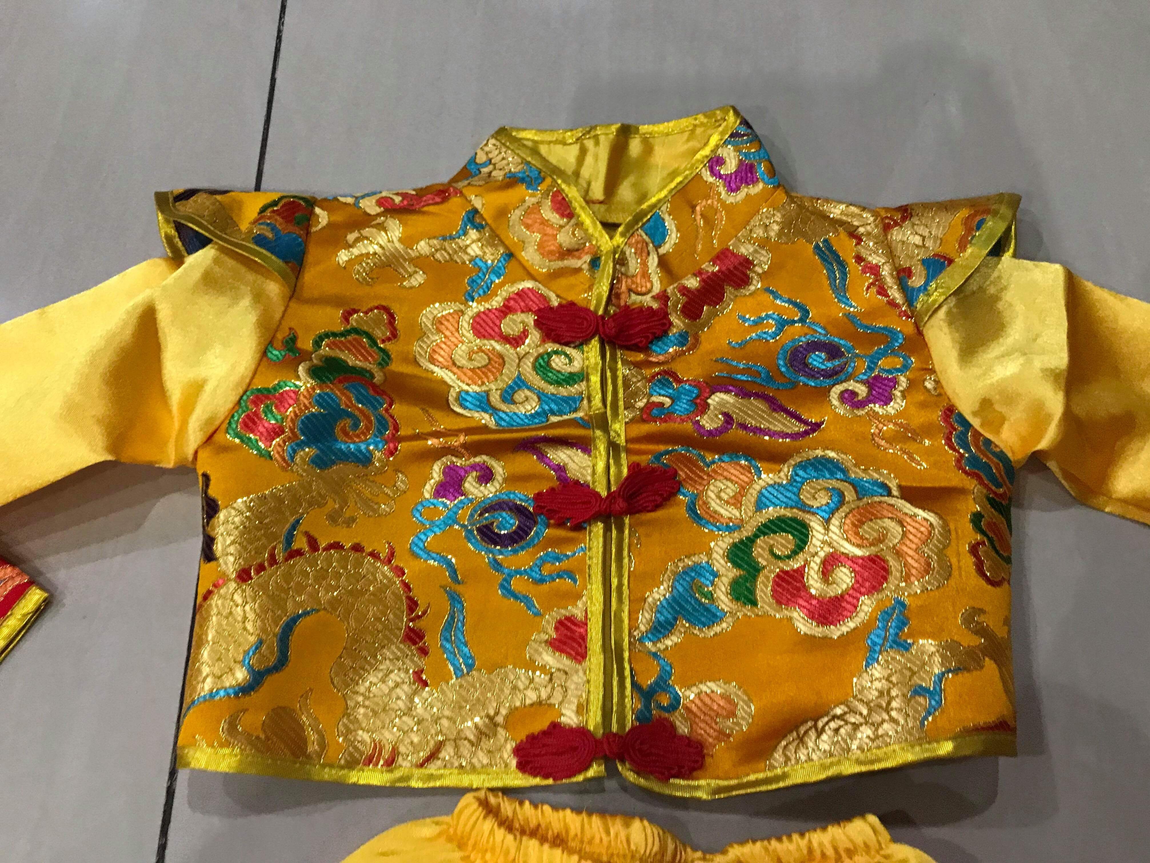 ชุดเต้นเด็กชายแขนยาวสีเหลืองรหัส PR 45