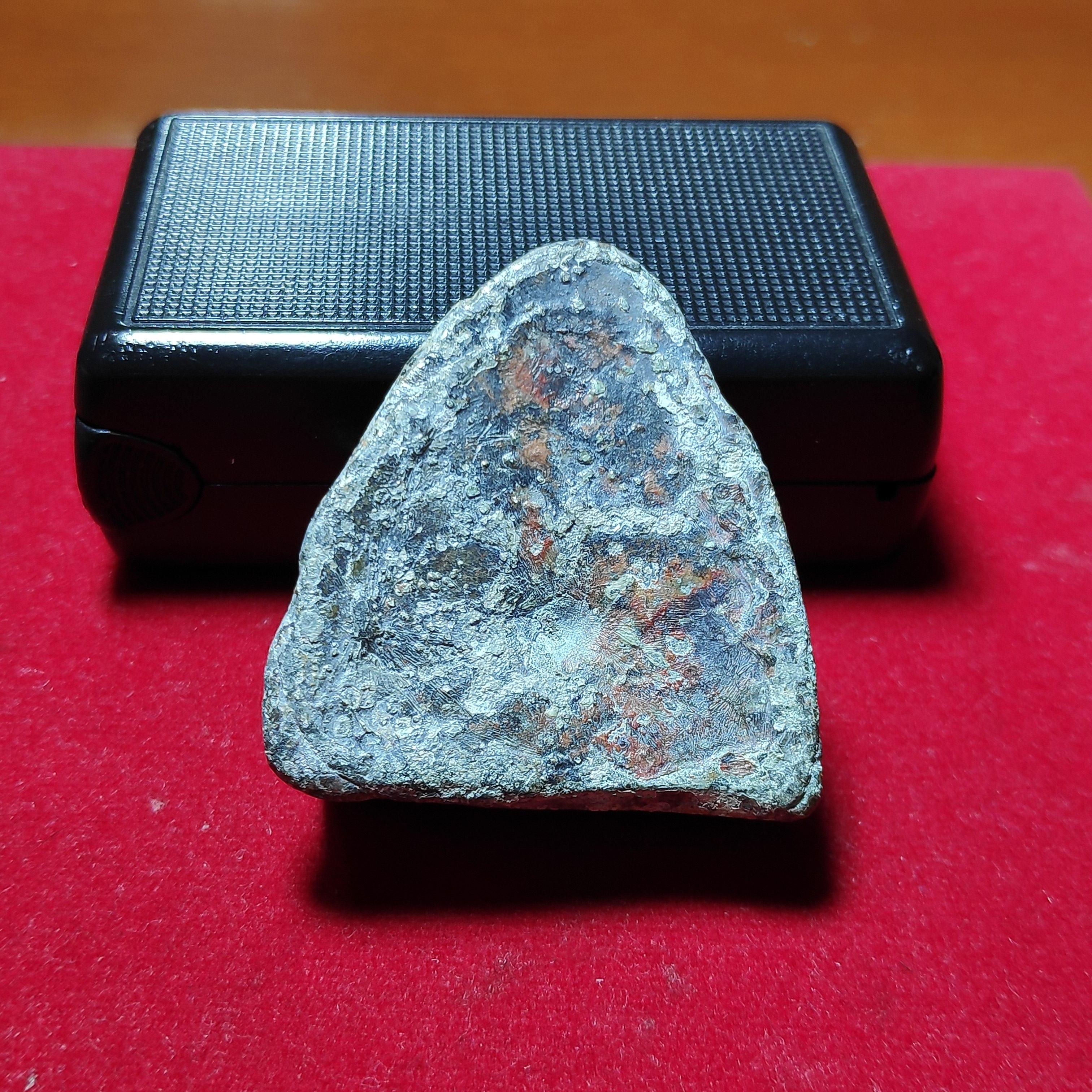 พระหลวงพ่อโตกรุท่าฉนวนเนื้อตะกั่ว