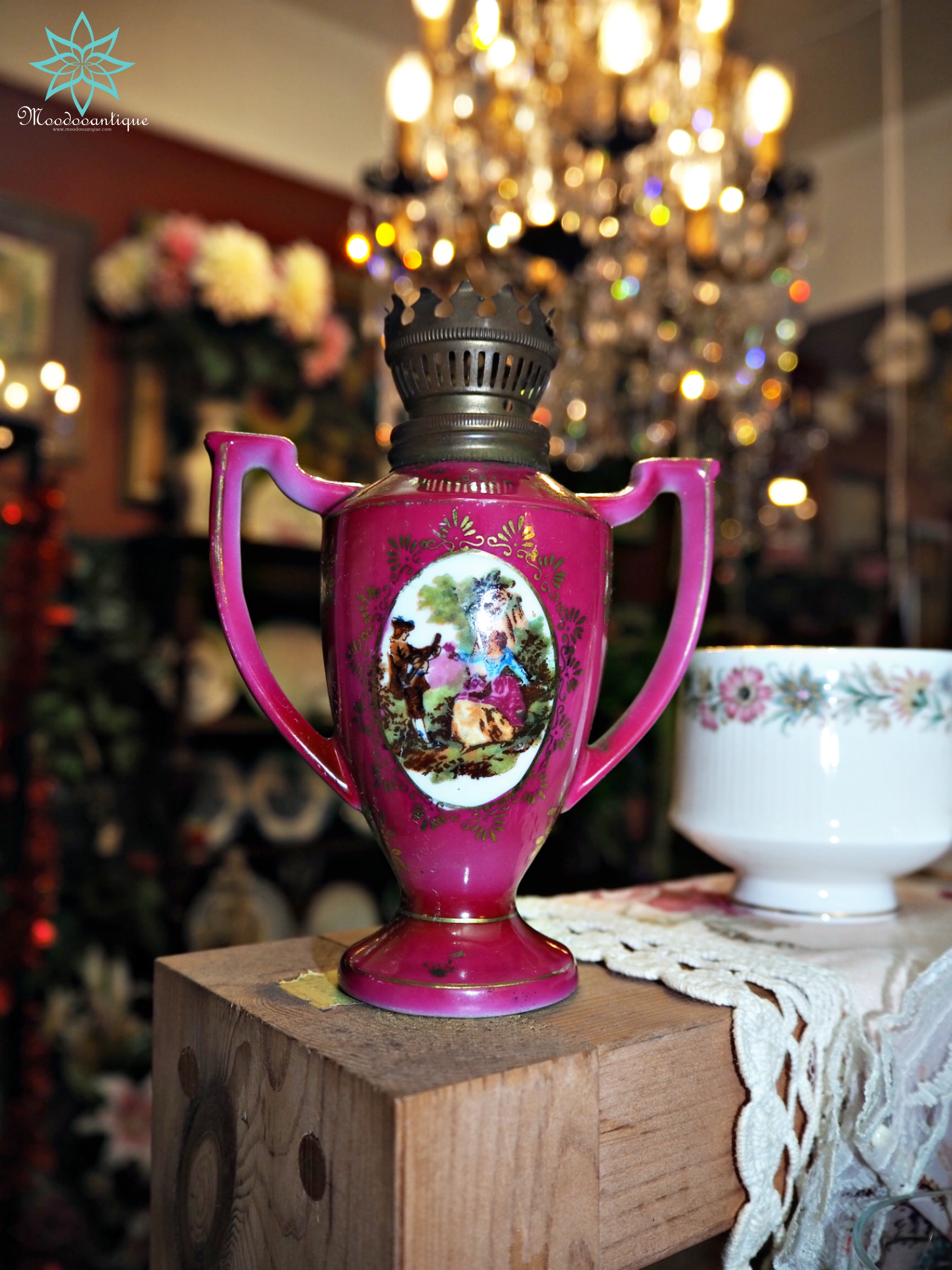 ตะเกียงแอนทีคใบเล็กจากตุรกี