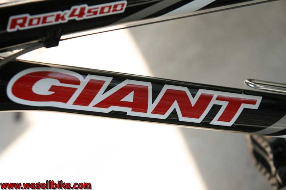 เสือภูเขาGiant Rock 4500 ล้อ26นิ้ว ไซส์ XS