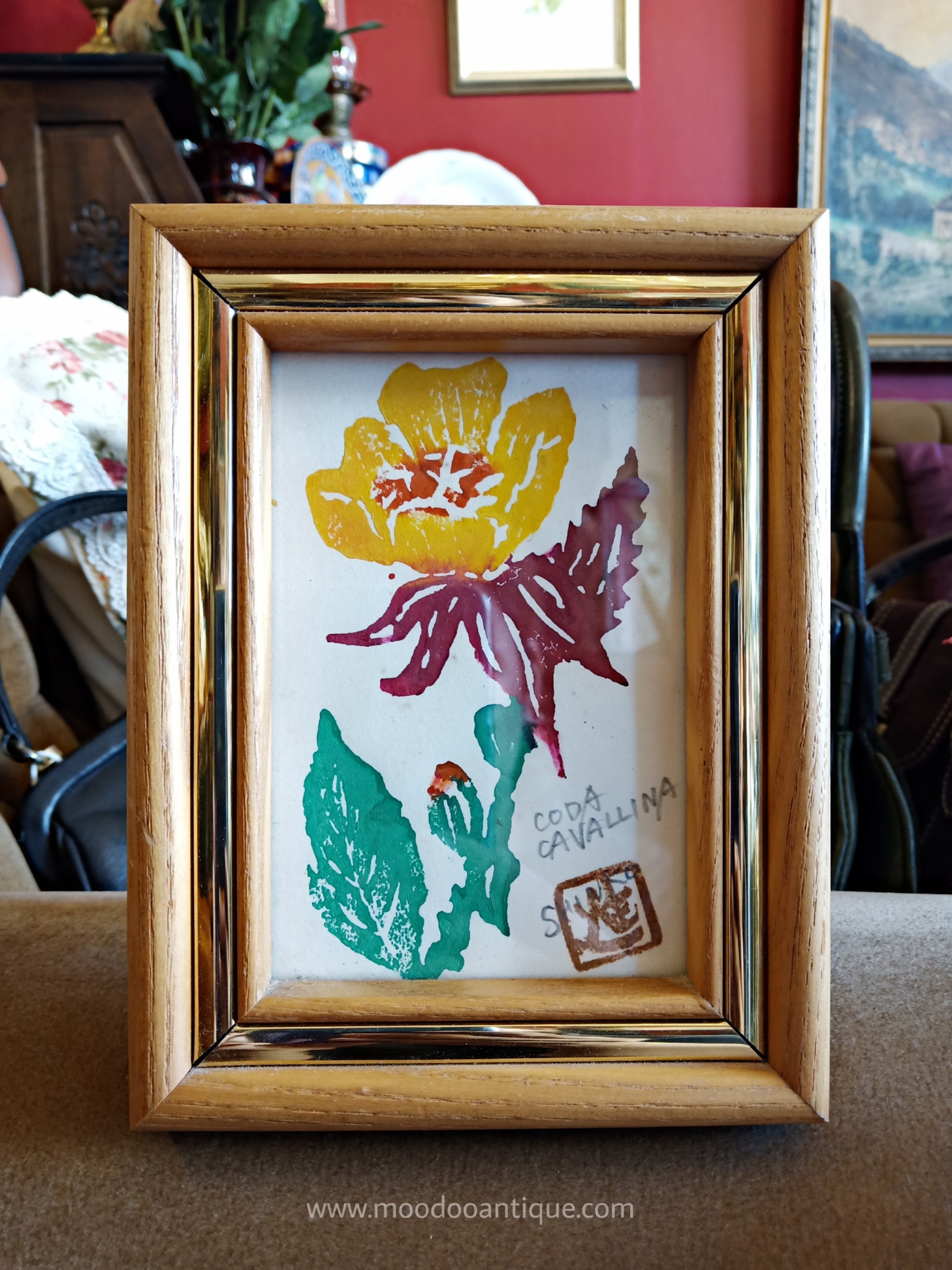 กรอบรูปไม้ขอบในสีทองจากญี่ปุ่น