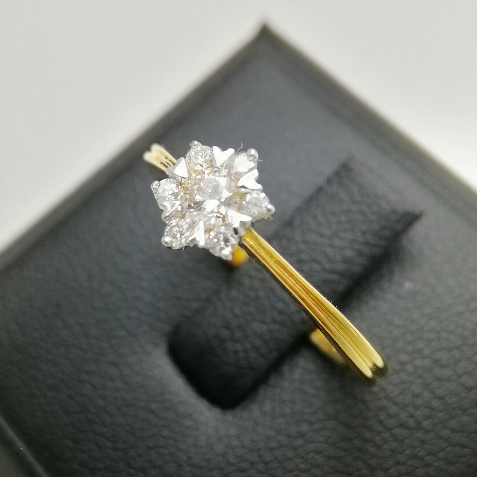 แหวนเพชรแท้รวม 0.17 cts