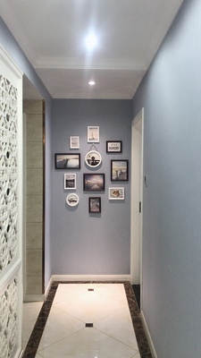 ชุดกรอบรูปติดผนัง Vertical set 11 (Brown&White-View) กรอบรูปไม้ 9 ชิ้นพร้อมภาพตามแบบ + รูปแคนวาส 2 ชิ้นและวัสดุติดตั้ง