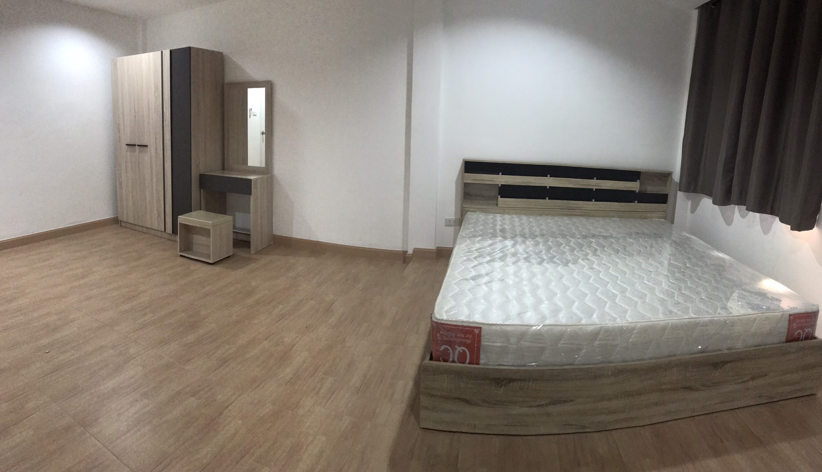 ให้เช่าทาวน์โฮม 3 ชั้น ซ. พหลโยธิน 32 ใกล้เมเจอร์ รัชโยธิน