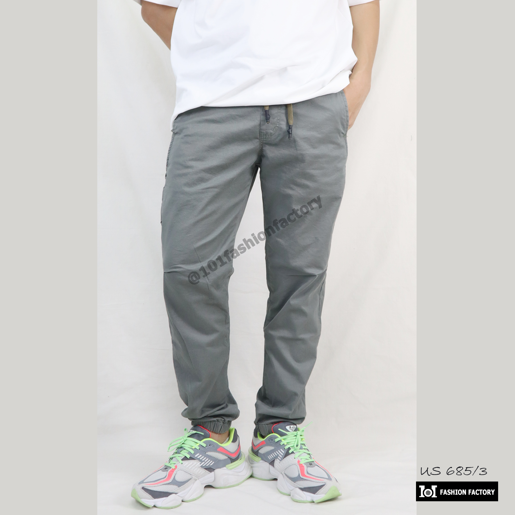 กางเกงขาจั้ม No.685/3 ผ้ายืด กระบอกเล็ก ทรงกำลังดี สีเทาเขียว | US101