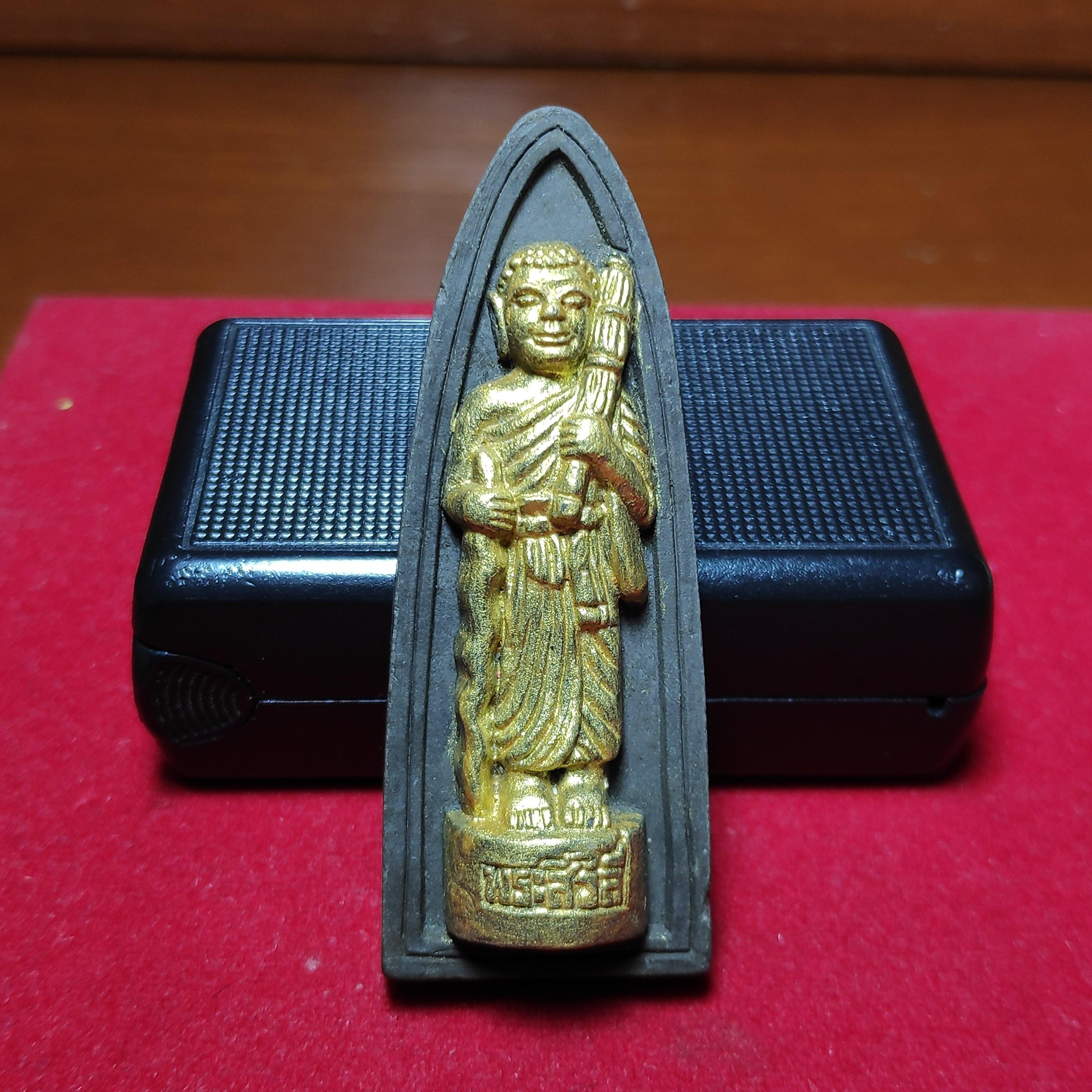 พระสิวลีเนื้อผงหลังยันต์ นะชาลิติ ฝังตะกรุด2ดอก