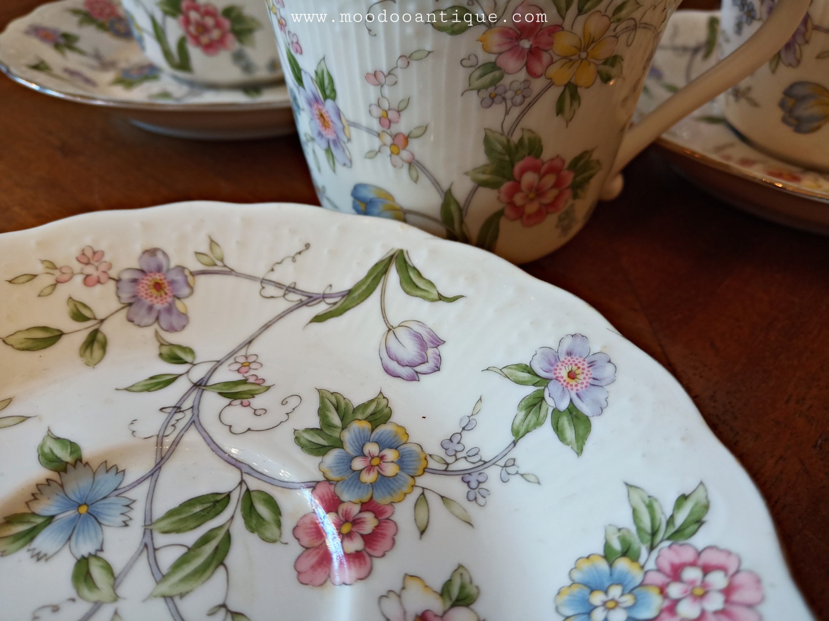 ชุดชา รุ่น LE BLANCH EXCEED BON KEITO IN JAPAN