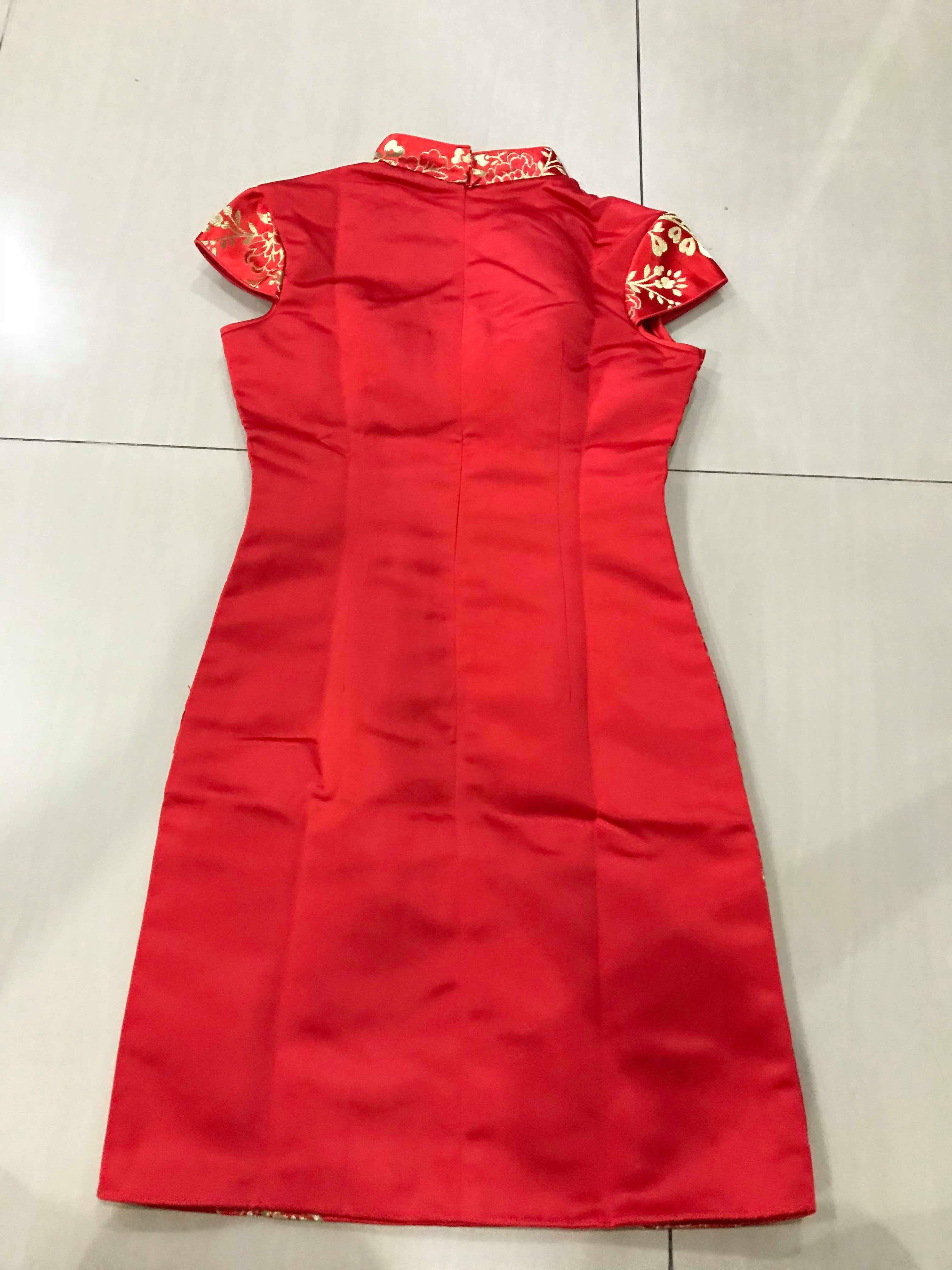 เดรสสั้น ผ้าโพลีเอสเตอร์ +ลูกไม้ สีแดง. เนื้อดี ใส่สบาย รหัส VV91