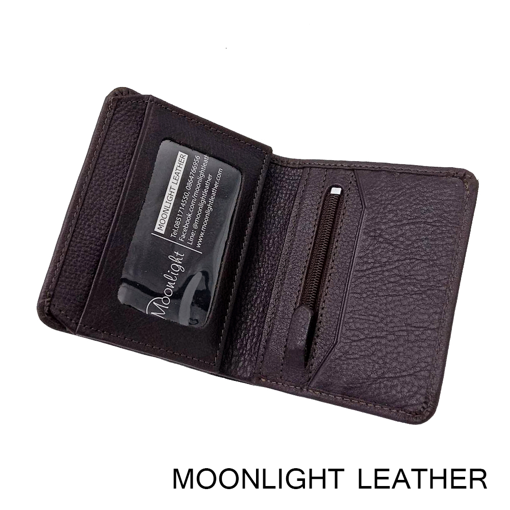 กระเป๋าสตางค์หนังวัวแท้ ทรงตั้งขนาดเล็กกระทัดรัด แบรนด์ Moonlight รุ่น Eric สีน้ำตาลเข้ม สวย ทน เบาบาง พร้อมกล่องเป็นของขวัญได้