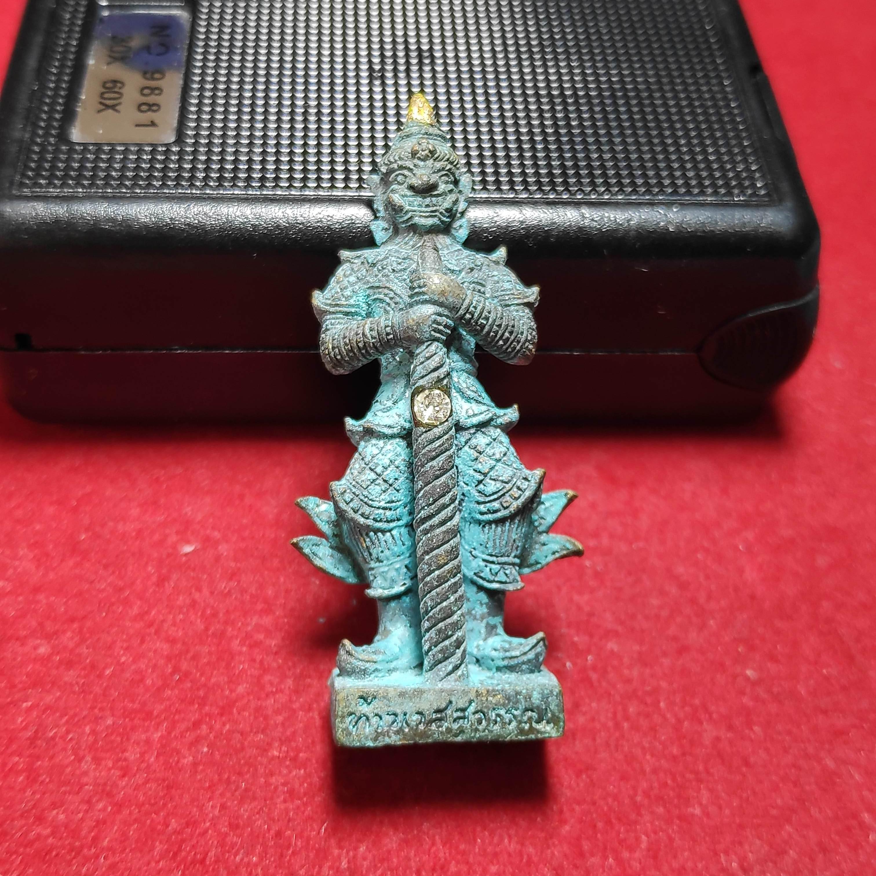 รูปหล่อท้าวเวสสุวรรณ12อธิบดียอดทองกระบองยอดเพชรเนื้อสนิมเขียววัดตาดงปี2558