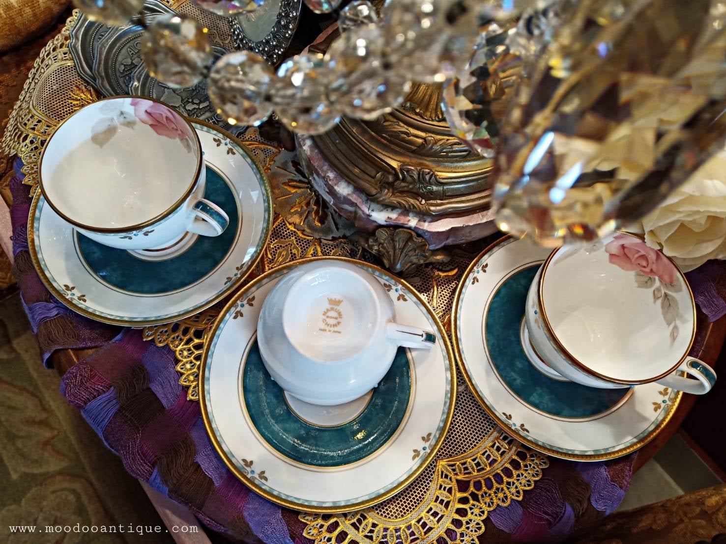 ชุดกาแฟ NARUMI JAPAN ลายกุหลาบ