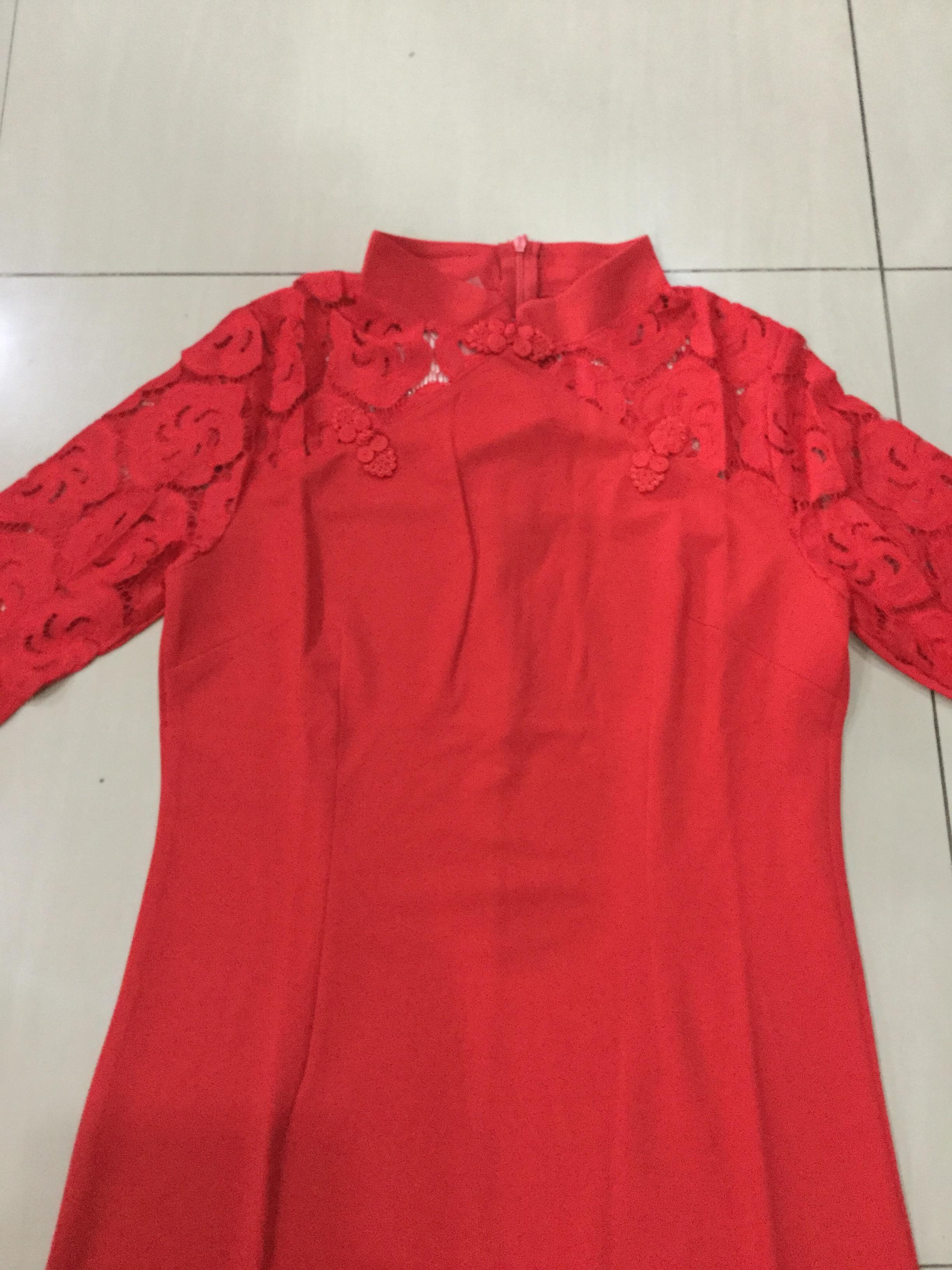 เดรสสั้นสีแดงผ้าโพลี เนื้อดี ใส่สบาย รหัส QSY79 สินค้าพร้อมส่ง