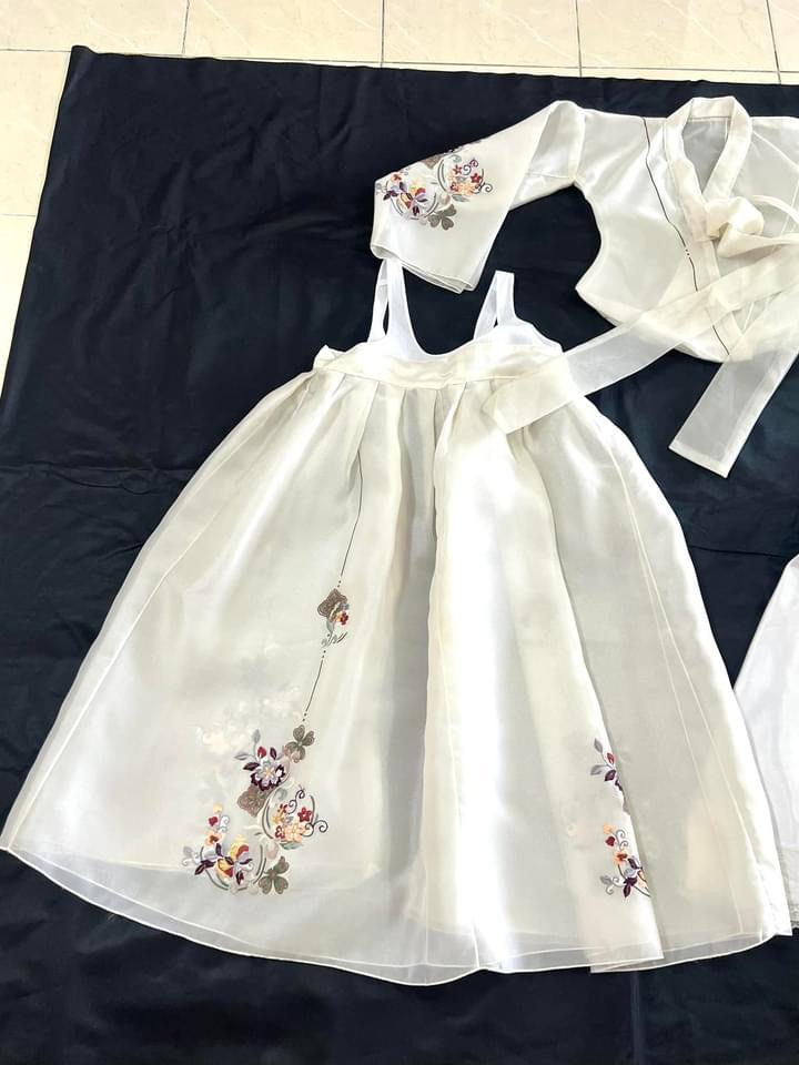 #เช่าชุดฮันบก สาวน้อย ไซด์ 110