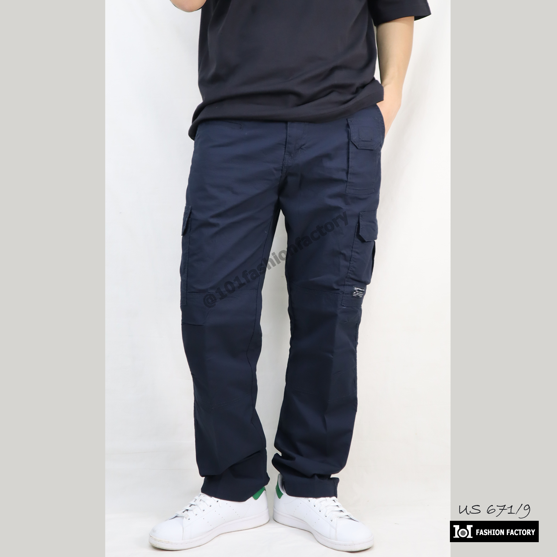 กางเกงแฟชั่นคาร์โก้ NO.671/9 Legular Fit ผ้ากันลมยืดทรงกระบอก สีกรม | US101
