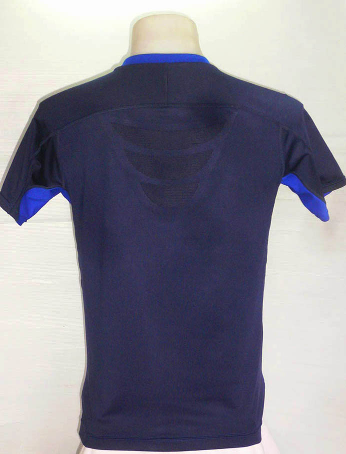 เสื้อรัดกล้ามเนื้อ UNIQLO BODY TECH สีน้ำเงิน-กรม ไซส์ L รอบอก 38 นึ้ว