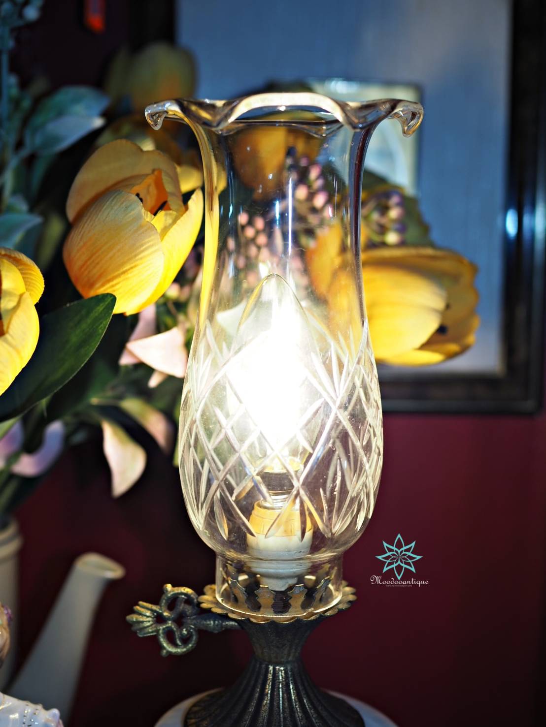 โคมไฟตะเกียงตั้งโต๊ะวินเทจ ของอังกฤษ