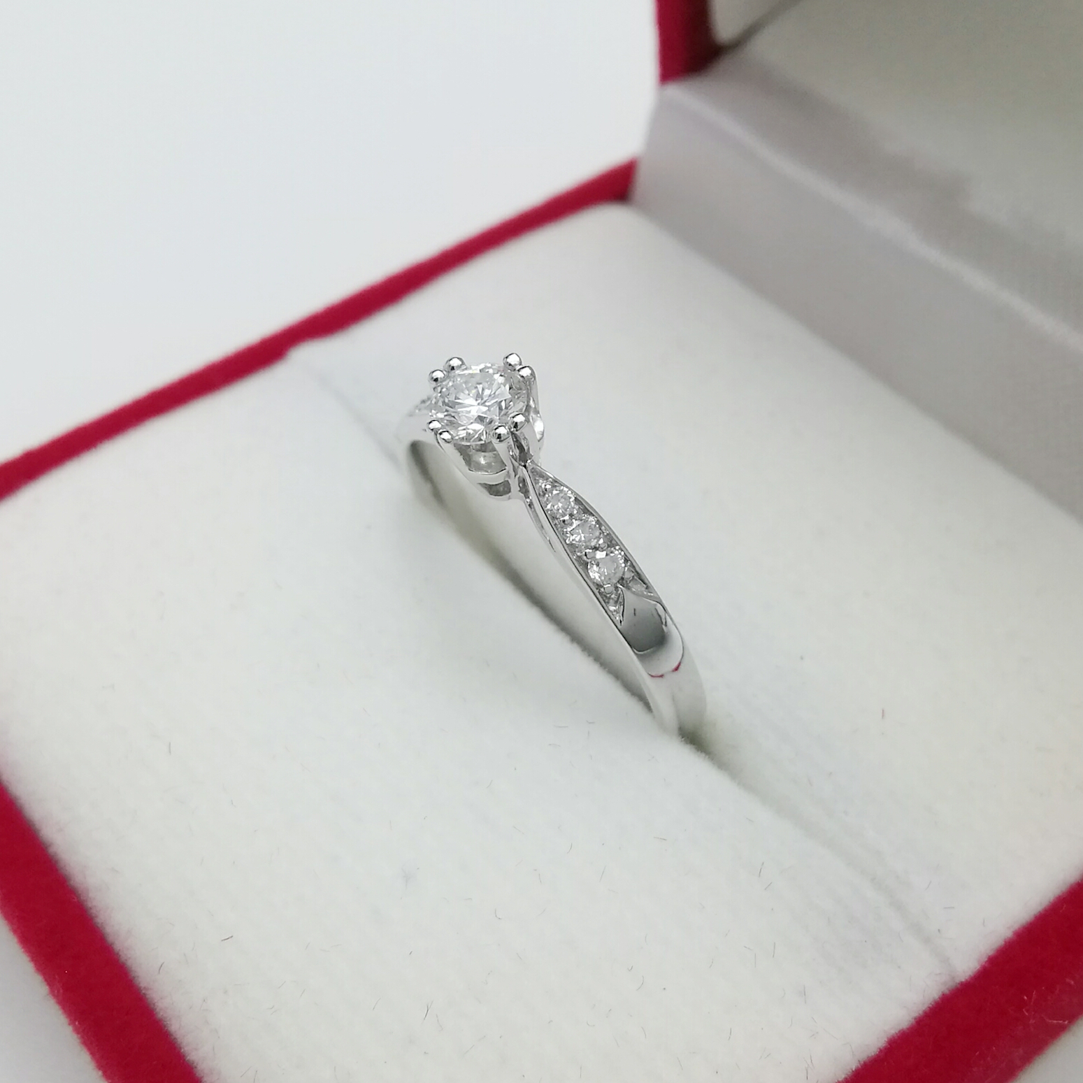 แหวนเพชรแท้รวม 0.22 cts