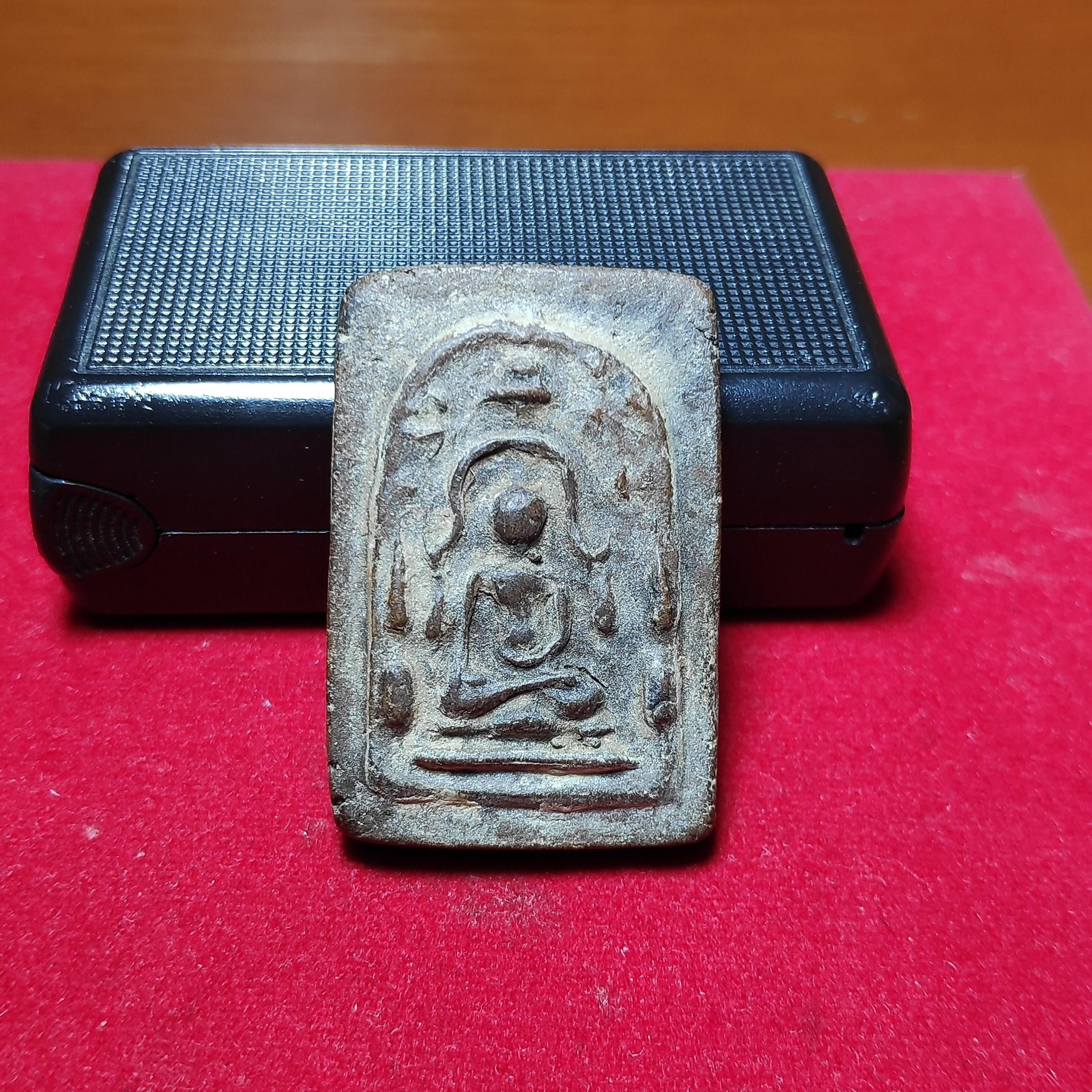 พระสมเด็จหลวงพ่ออวงหลังยันต์เฑาะว์วัดบางวันทองเนื้อผงยา