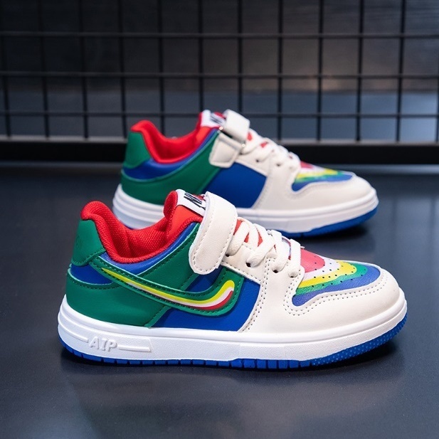 รองเท้าผ้าใบเด็ก A 3