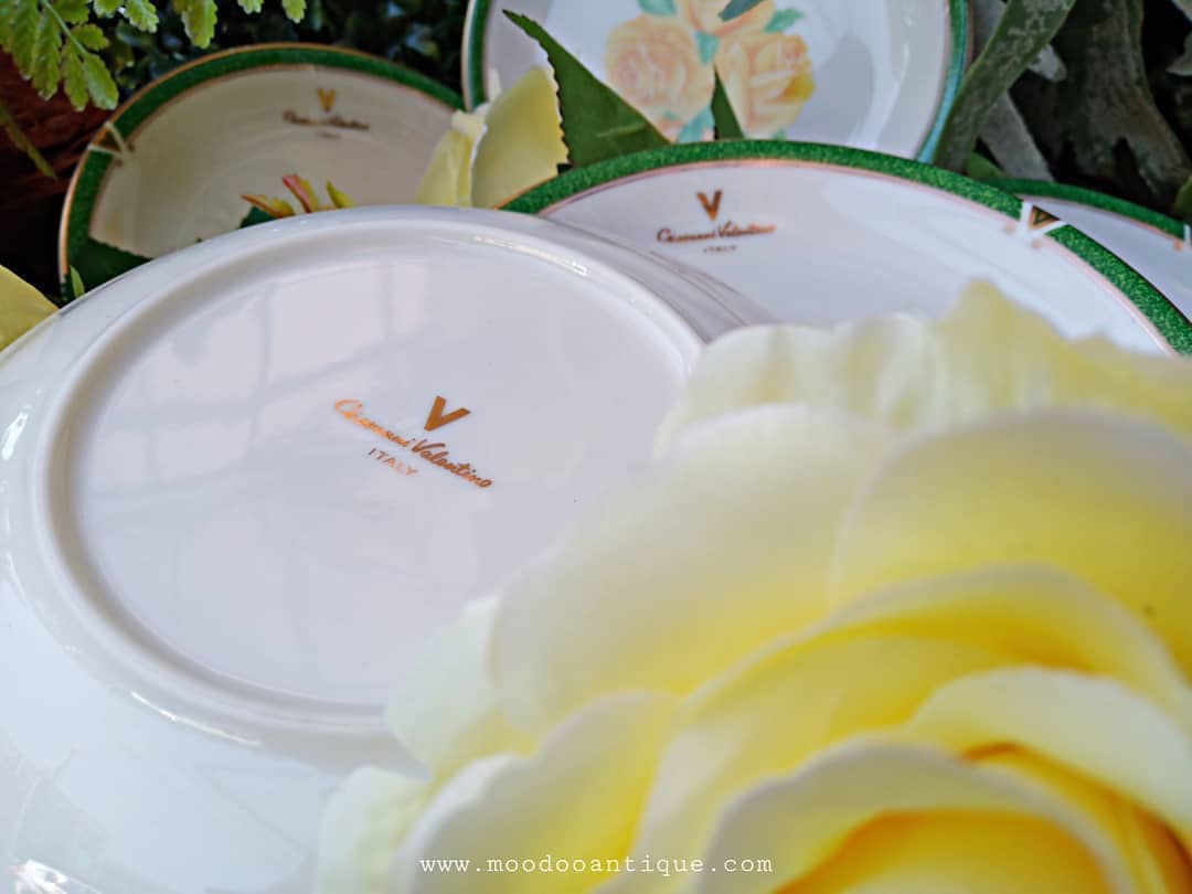 จานขนมจากอิตาลีแบร์นGiovanni. Valentino