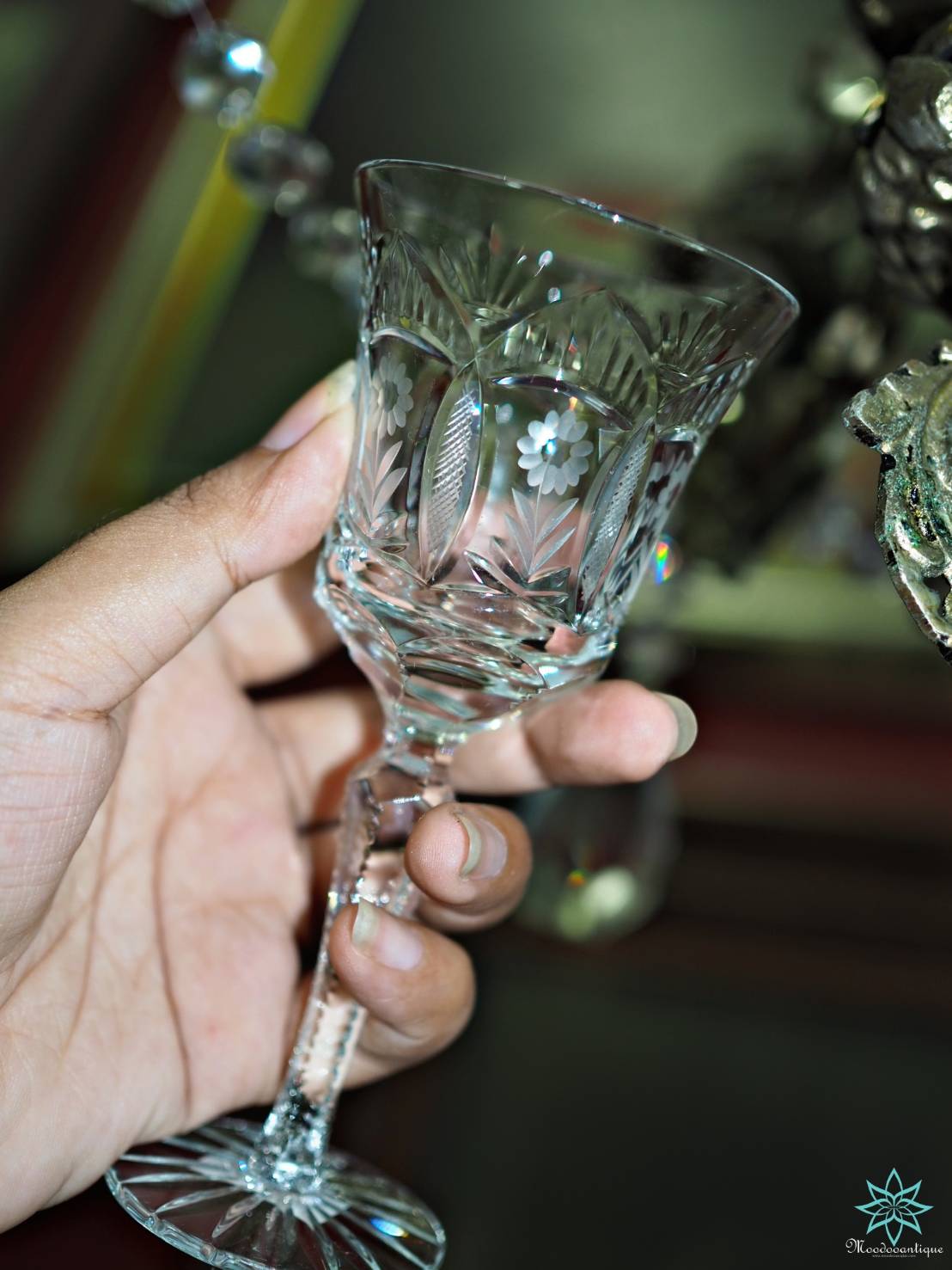 แก้วไวน์คริสตัลเจียระไน from Hungary