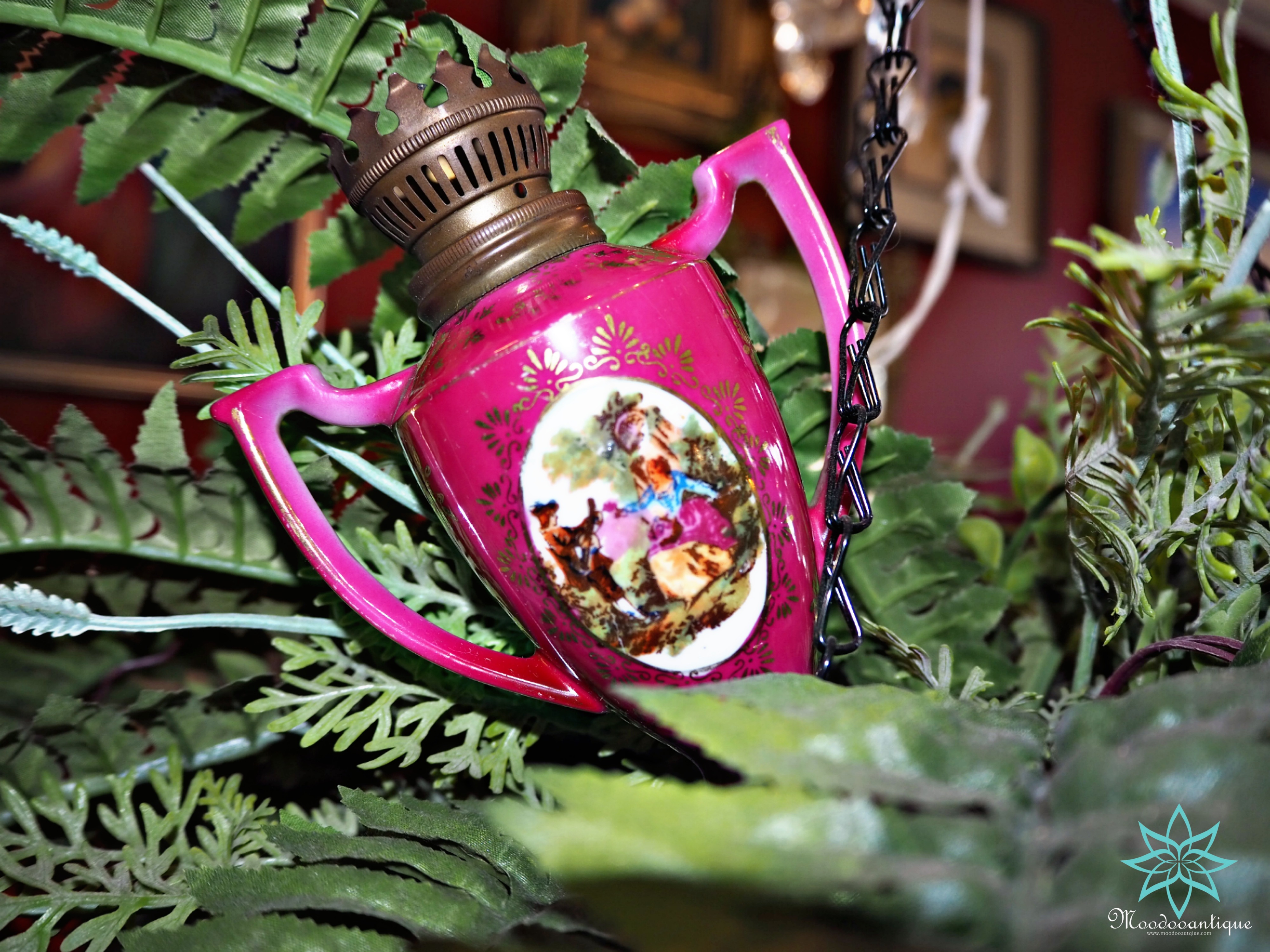 ตะเกียงแอนทีคใบเล็กจากตุรกี