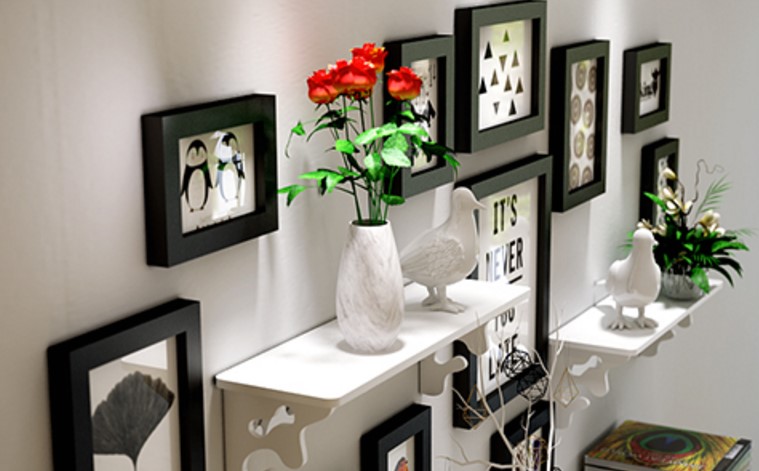 ชุดกรอบรูปติดผนัง Black11+ชั้นวาง กรอบรูปไม้สีดำ 11 ชิ้น +ชั้นวาง พร้อมรูปภาพตามแบบและวัสดุติดตั้ง