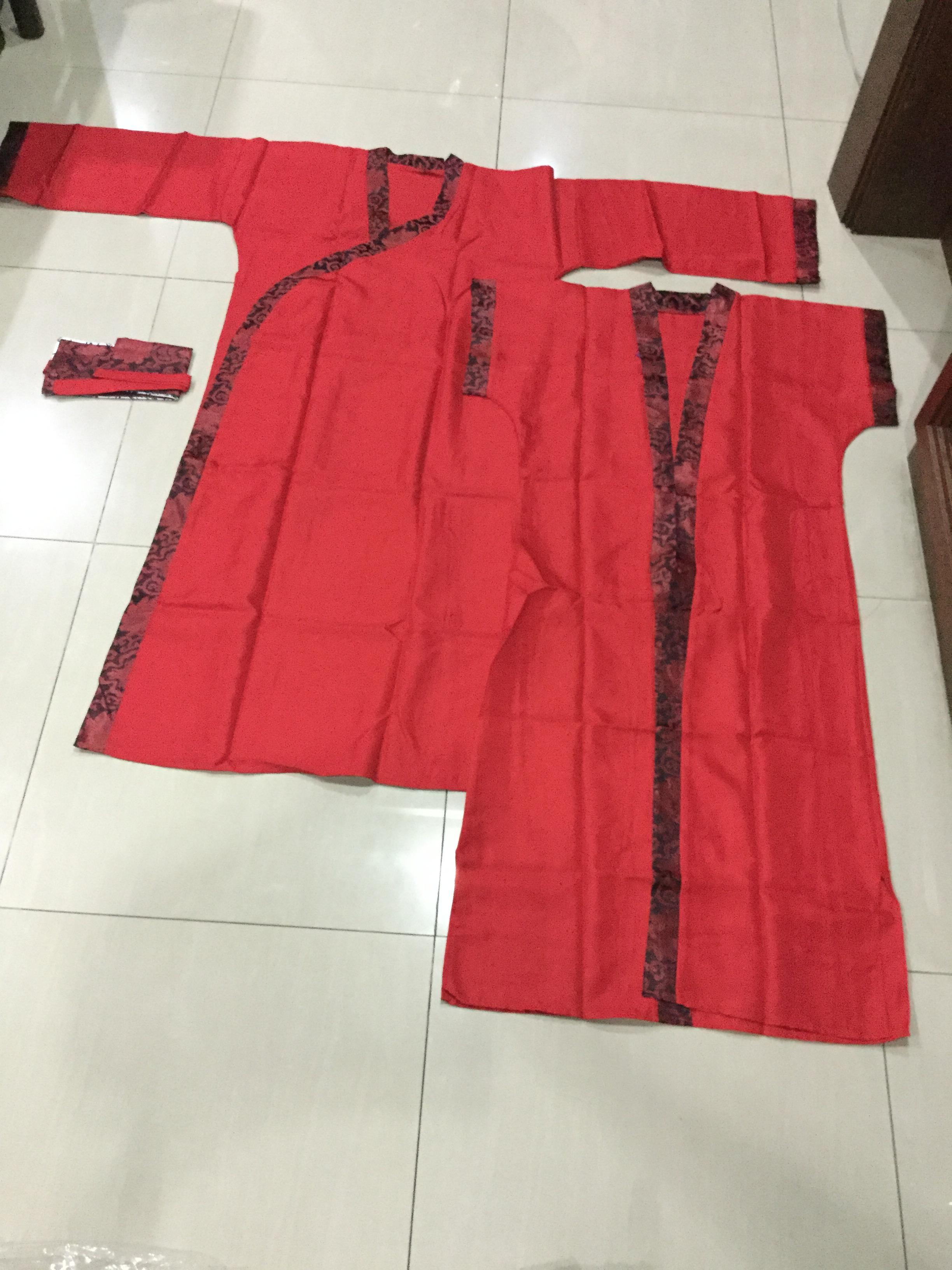 ชุดจีนฮั่น มีเสื้อคลุม สีแดง แขนกว้าง. รหัส.RW 58 สินค้าพร้อมส่ง