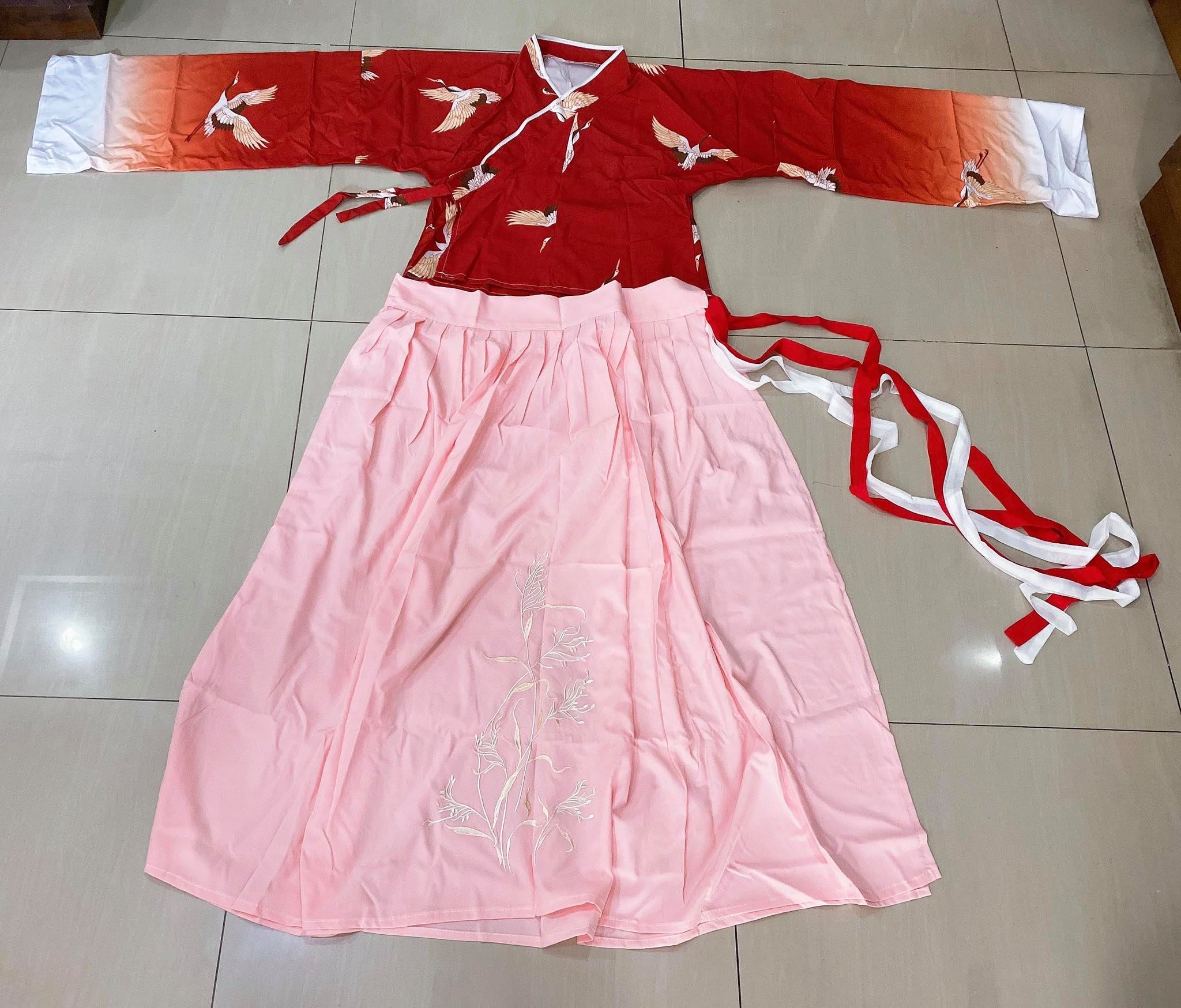 ชุดHUNFU รหัส TYD 54 สีไวท์แดง