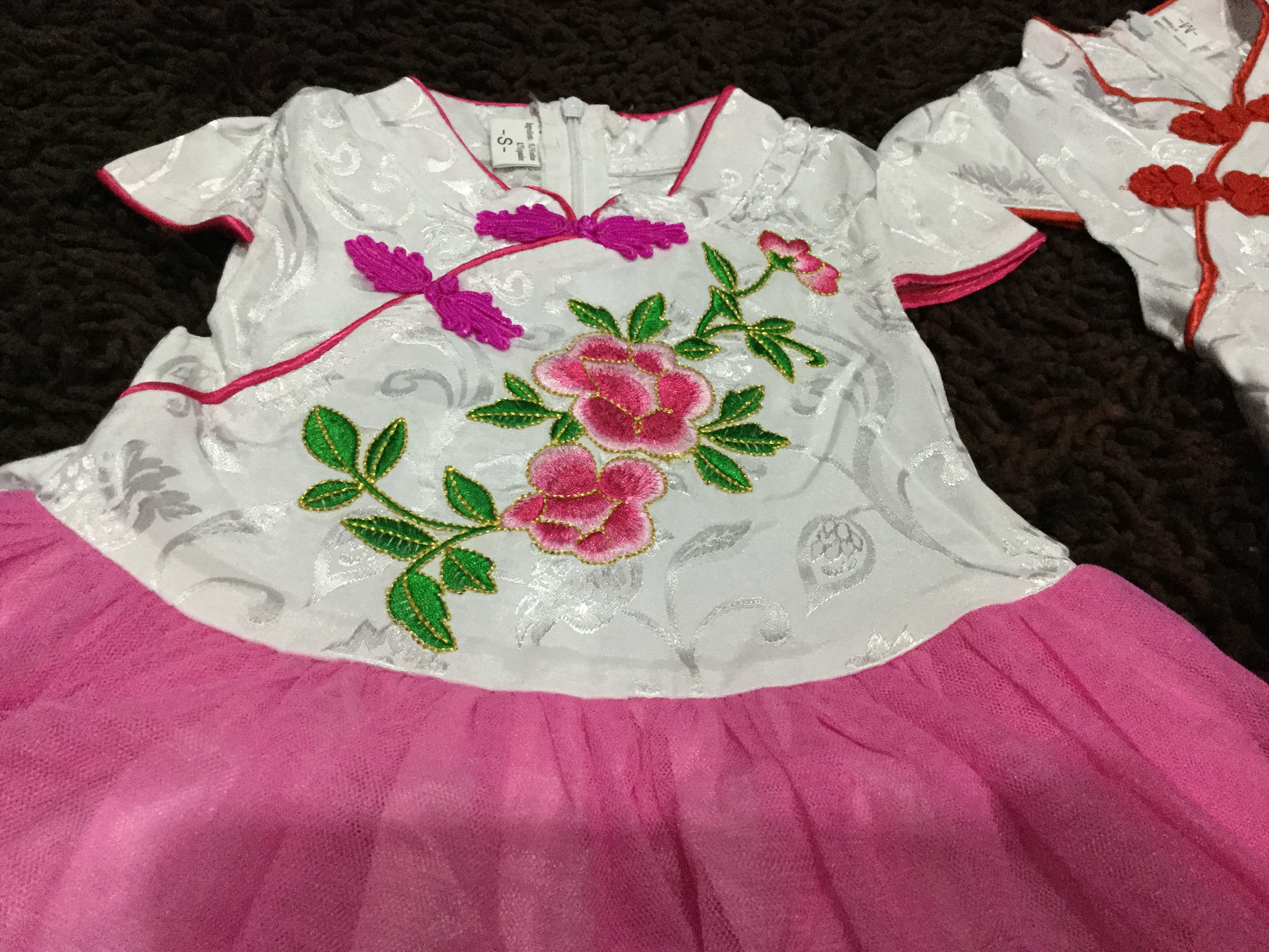 ชุดลายดอกโบตั๋น สีชมพู รหัส.BB48