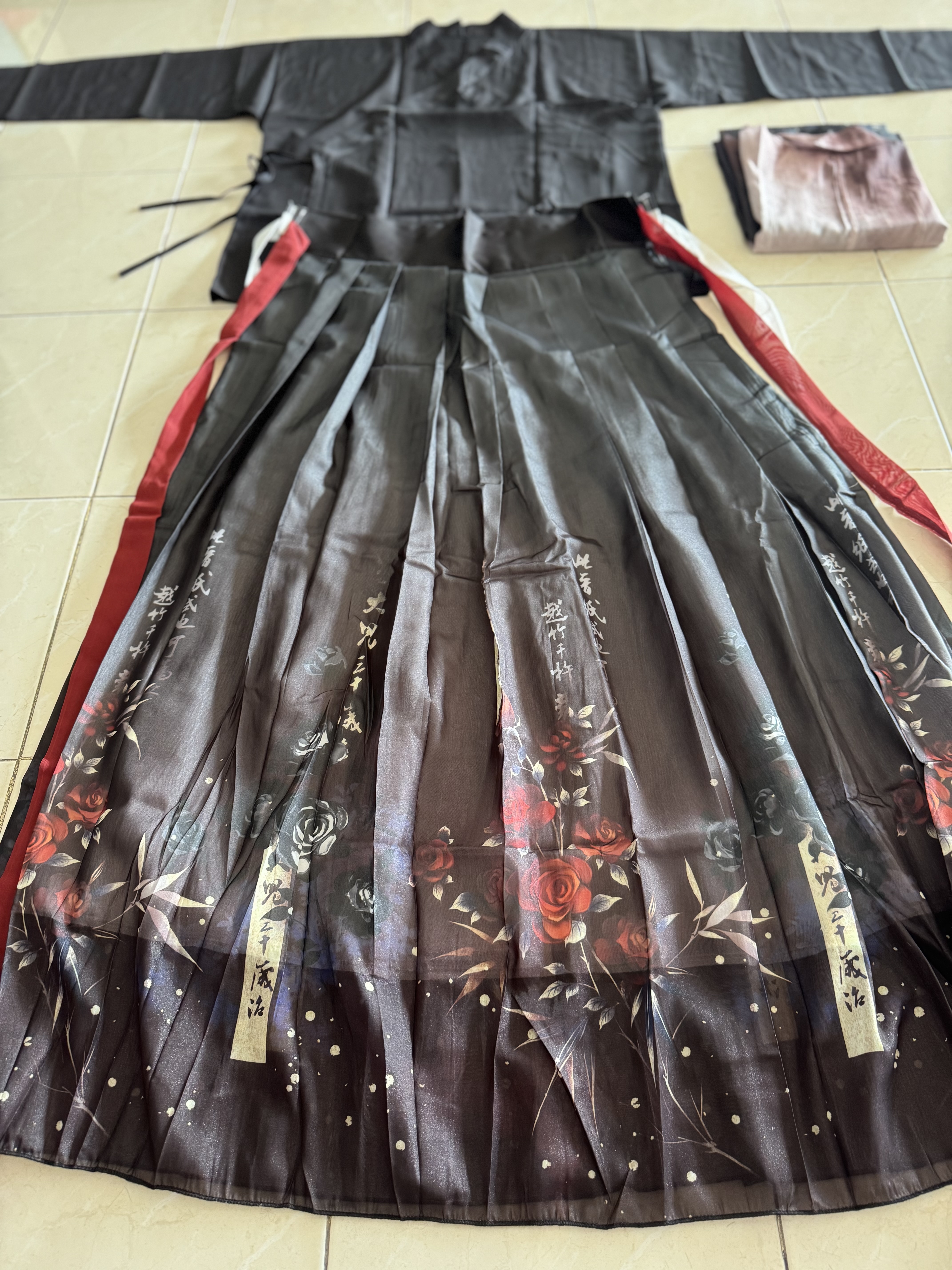 ชุดฮั่นสีดำ+น้ำตาล