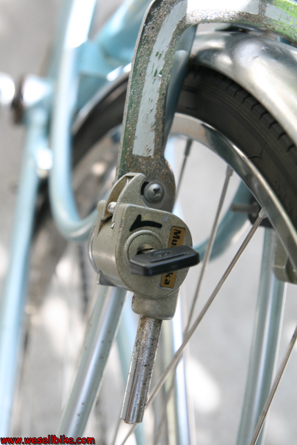 จักรยานแม่บ้าน ล้อ27นิ้ว ล้อAraya บังโคลนสแตนเลส