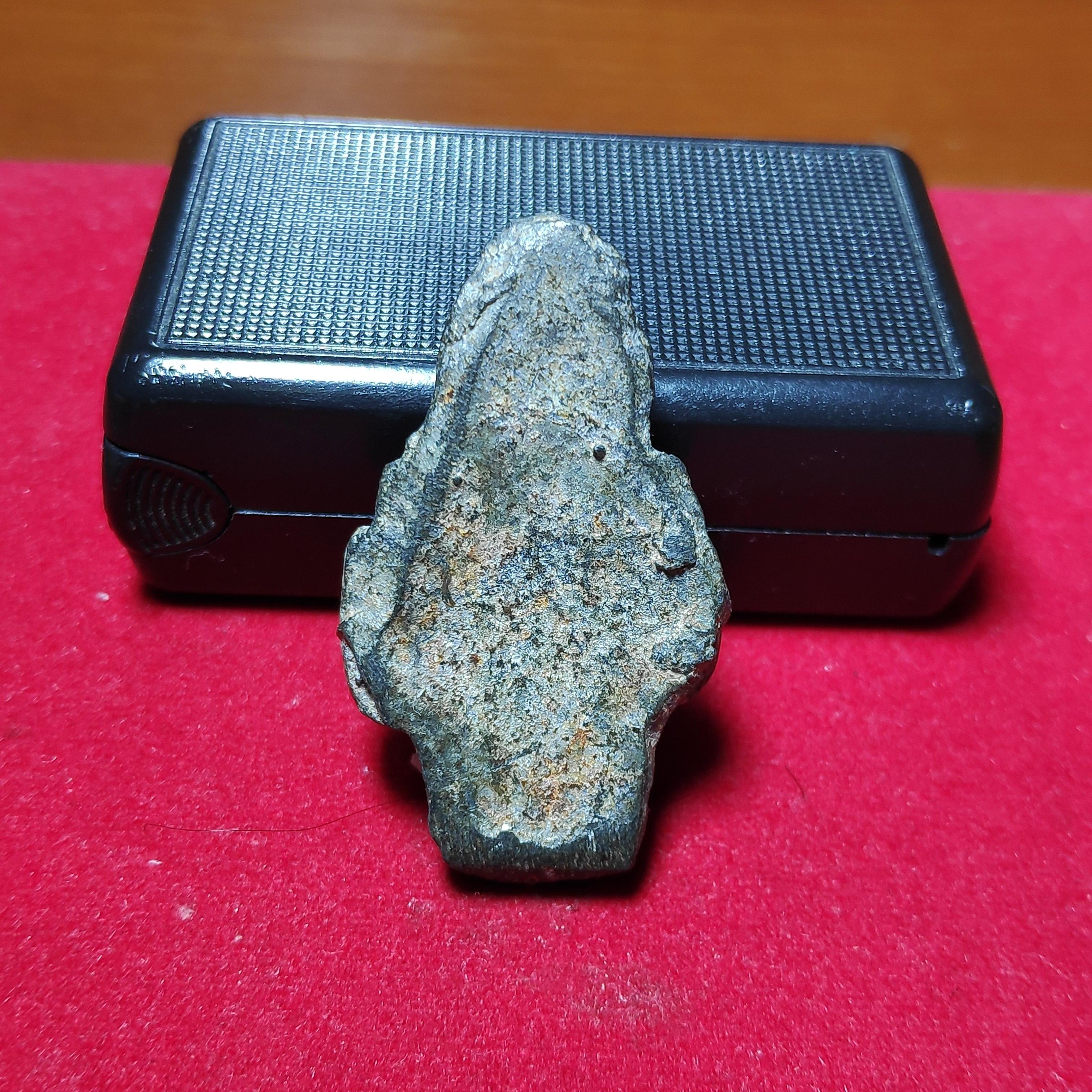 พระกรุสมัยทราวดีเนื้อชินตะกั่ว