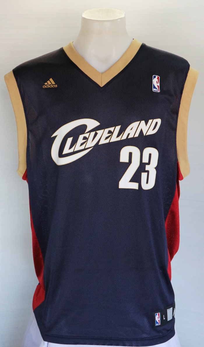 เสื้อบาสเกตบอล NBA Cleveland Cavaliers ของ LeBron James