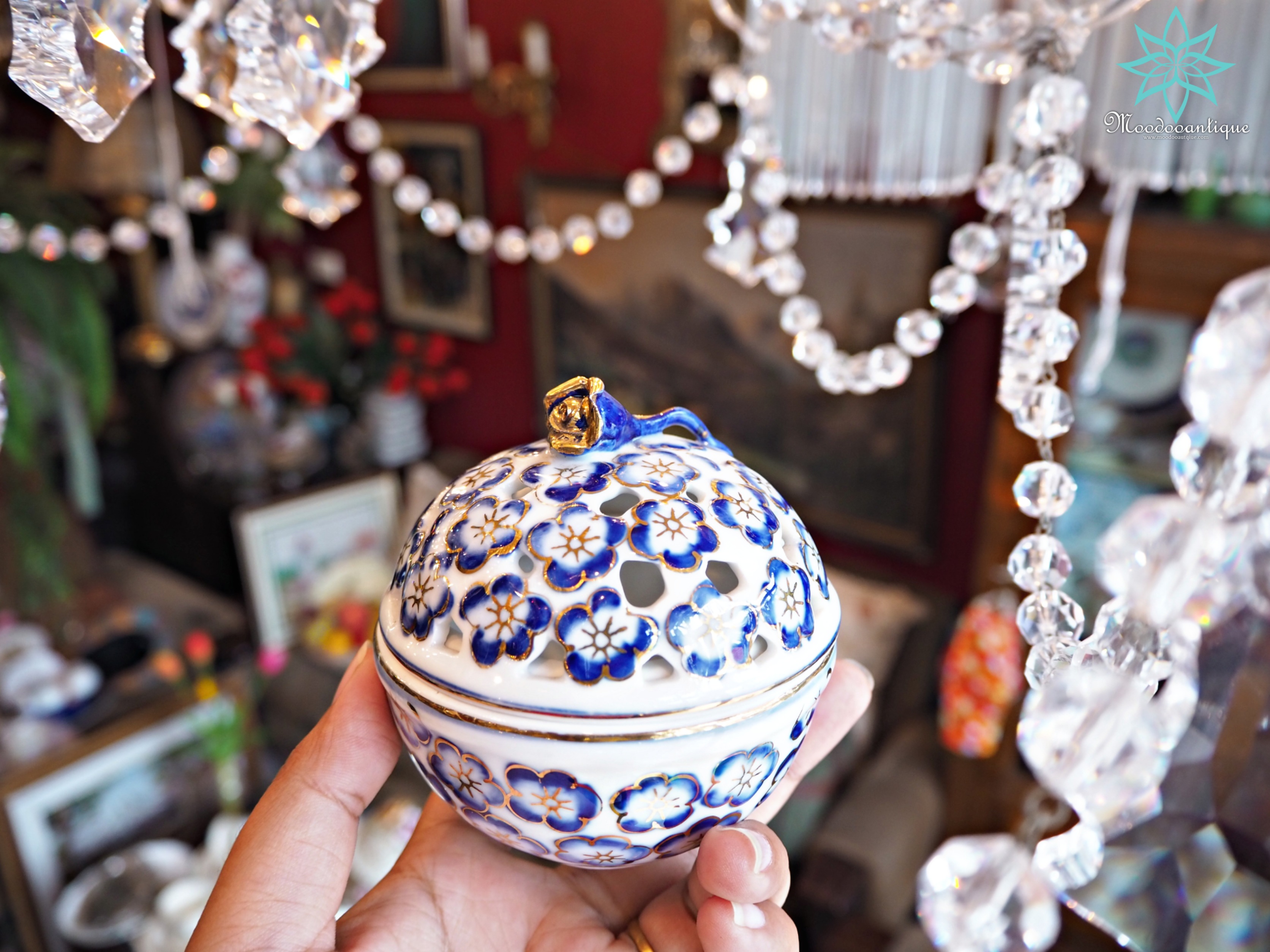 Royal porcelain blue & white