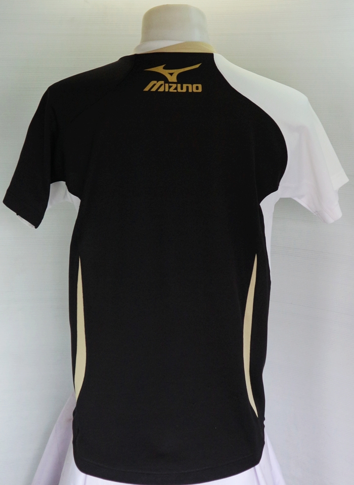 เสื้อกีฬา Mizuno สีดำขาว ไซส์ L รอบอก 42 นิ้ว