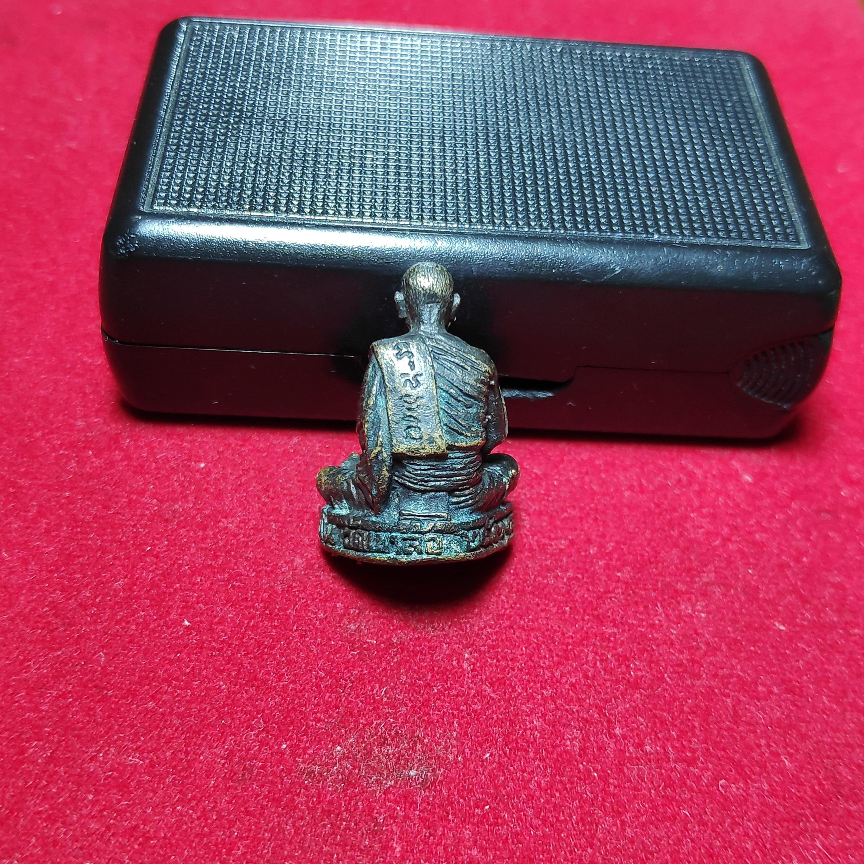 รูปหล่อหลวงพ่อพันธ์วัดเขาล้อปี2538