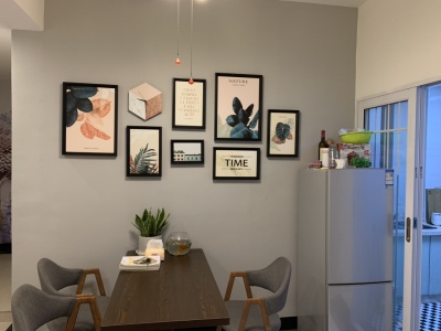 ชุดรูปกรอบลอย Nature (Pink Green)+นาฬิกา ภาพกรอบลอยมีขอบ(สีดำ) 7 ชิ้น + นาฬิกา พร้อมวัสดุติดตั้ง